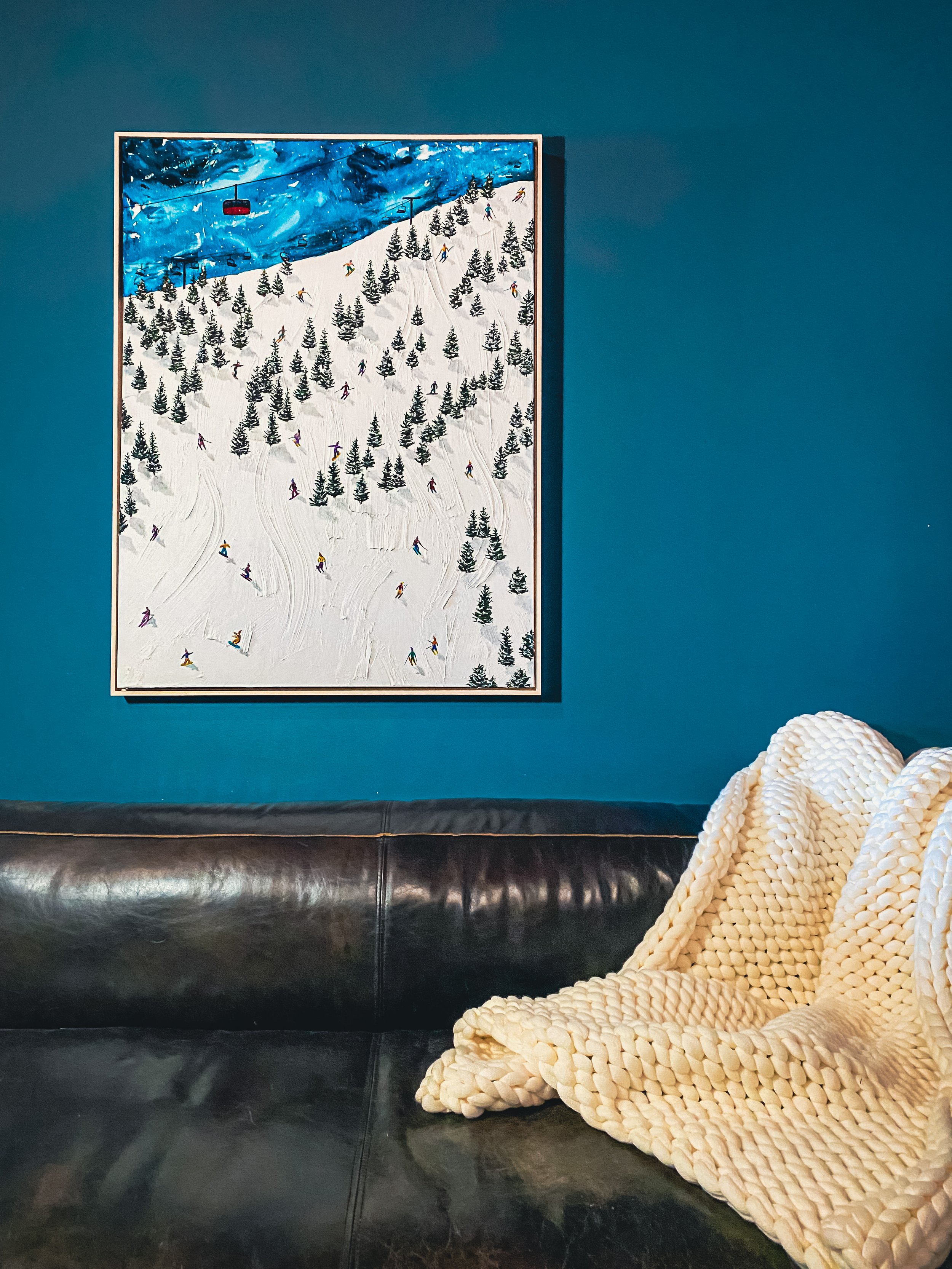 How to Style Ski Art in Modern Mountain Interiors