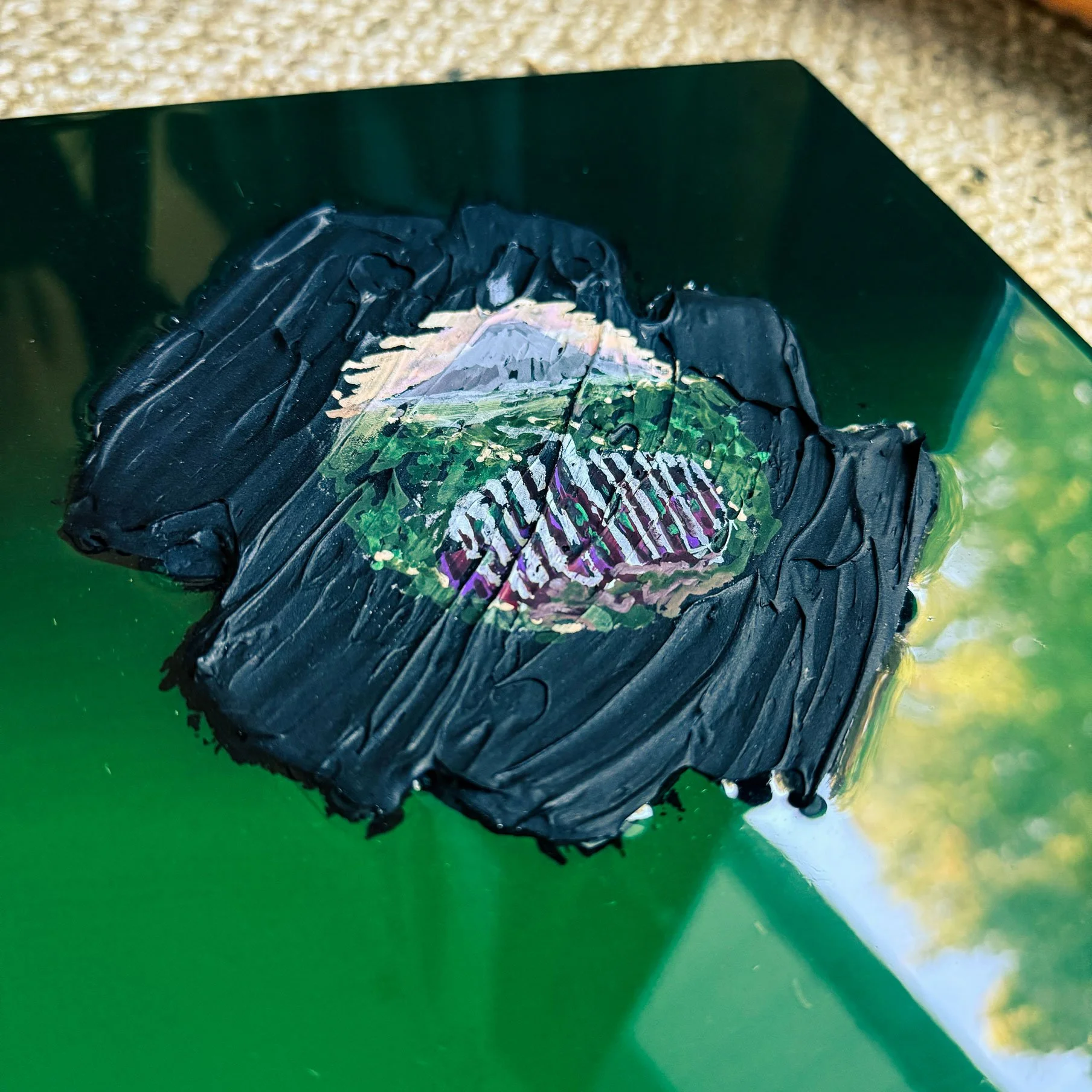 green-glossy-55.jpg