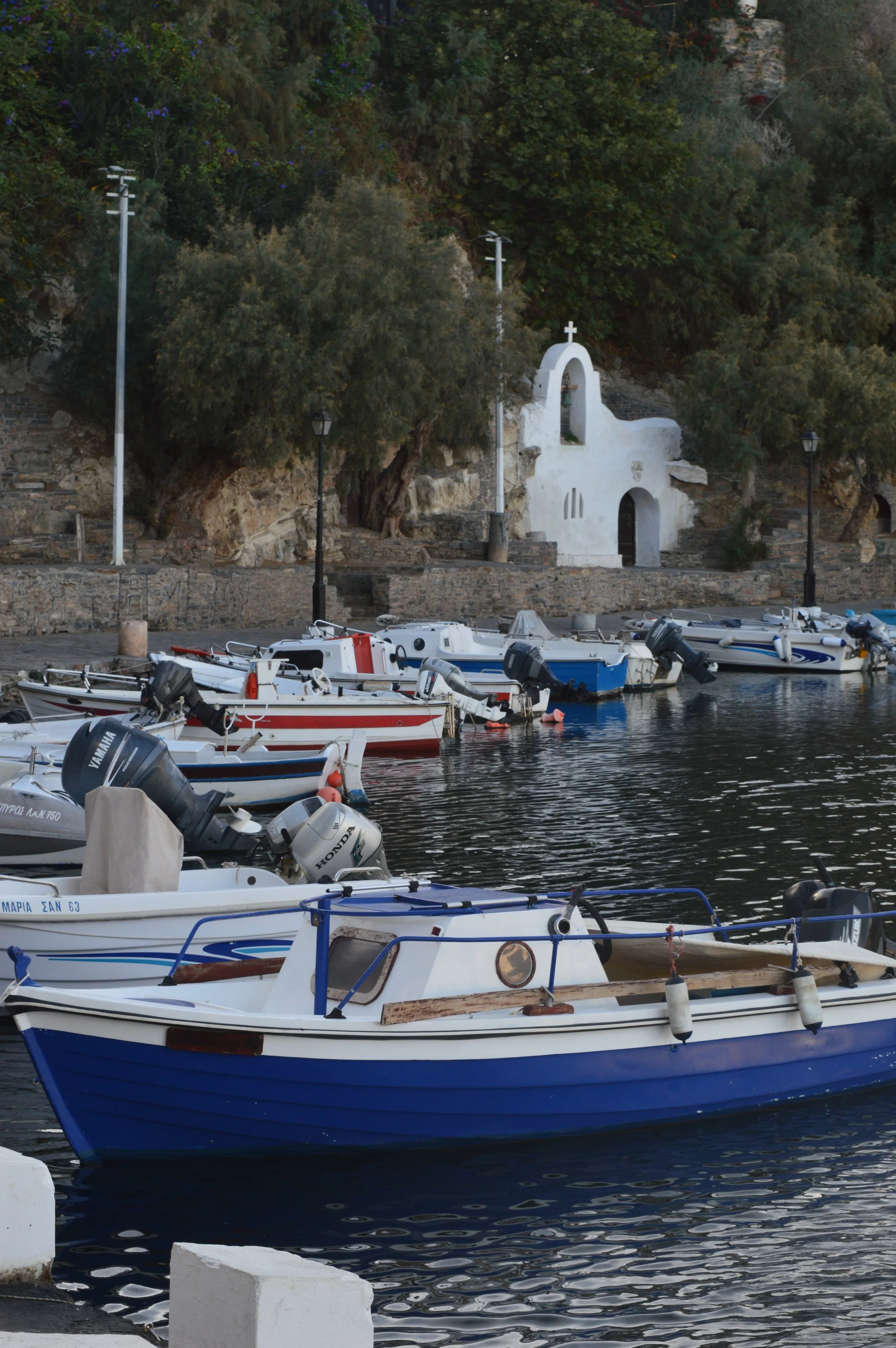 Lake Voulismeni Agios Nikolaos - private shopping and beach tour