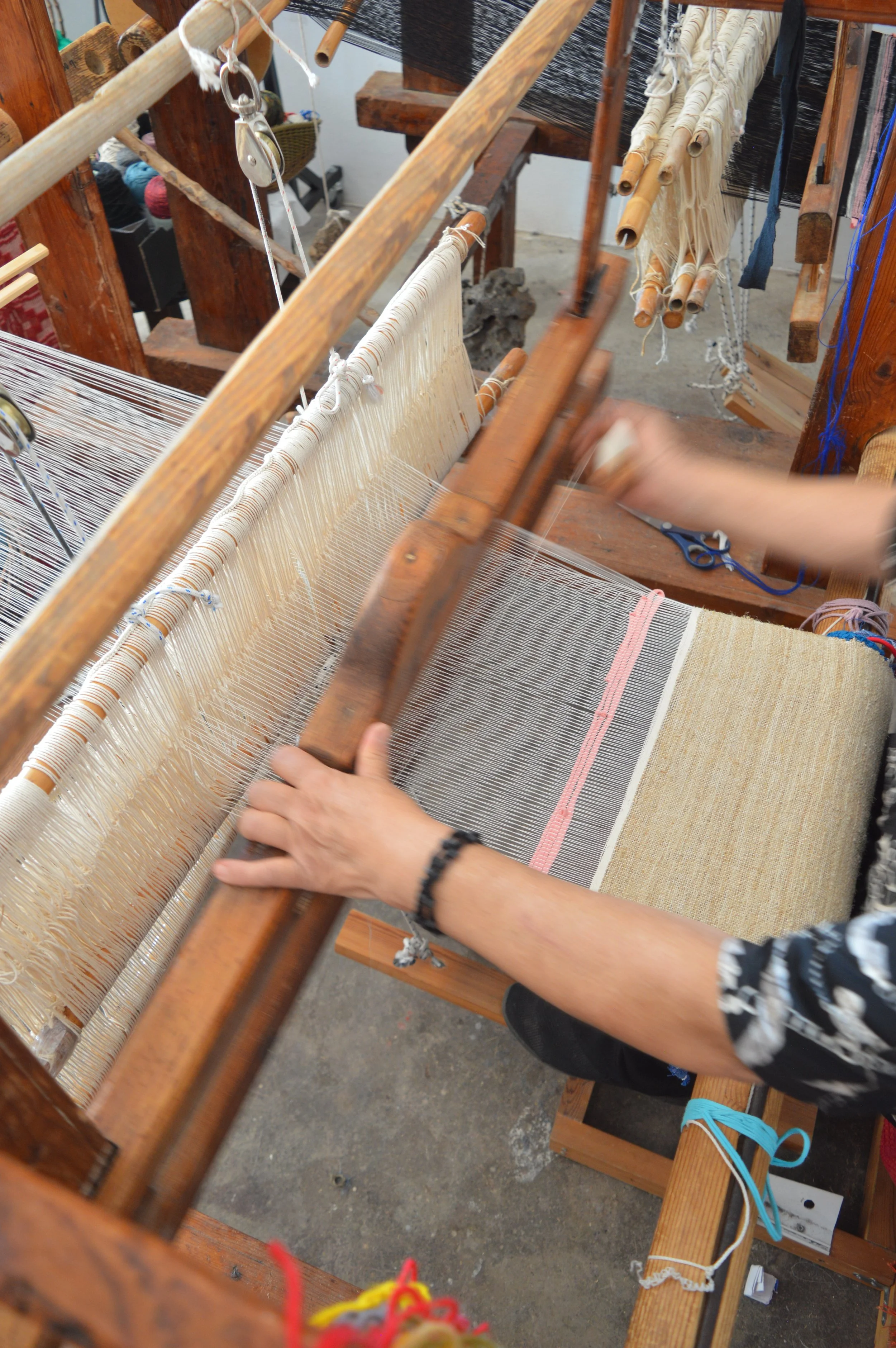 Kritsa-&-Kroustas-Village-Loom-Workshop-&-Agios-Nikolaos-Experience (24).JPG