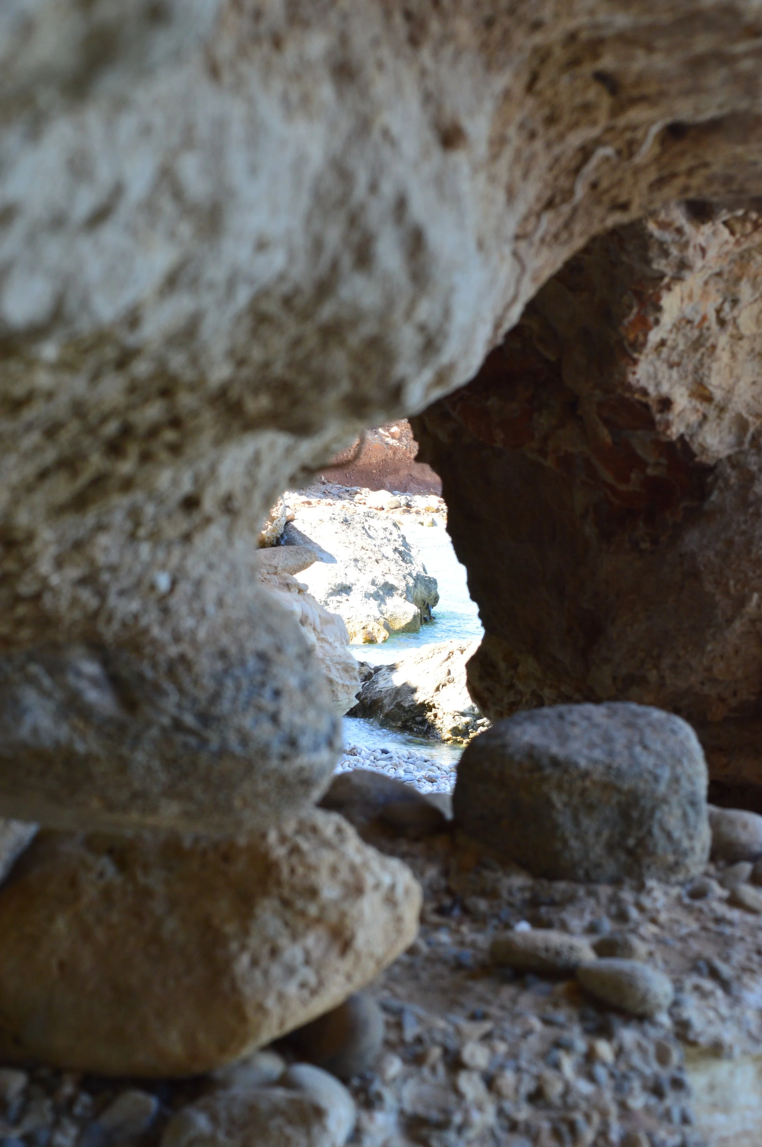 Patsavra-beach-vlychadia-area-crete-remote-beach-crystal-water (30).JPG