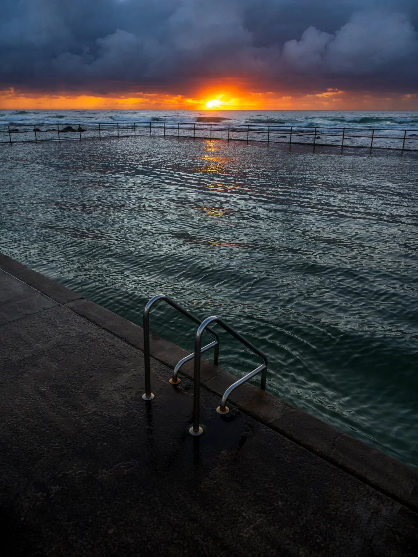 Some snaps from Towradgi last Saturday morning. Blog, with extra images, still in progress but you know what to do to make sure you dont miss it. First email newsletter will be going out some time next week, head to my website to sign up. www.tesscal