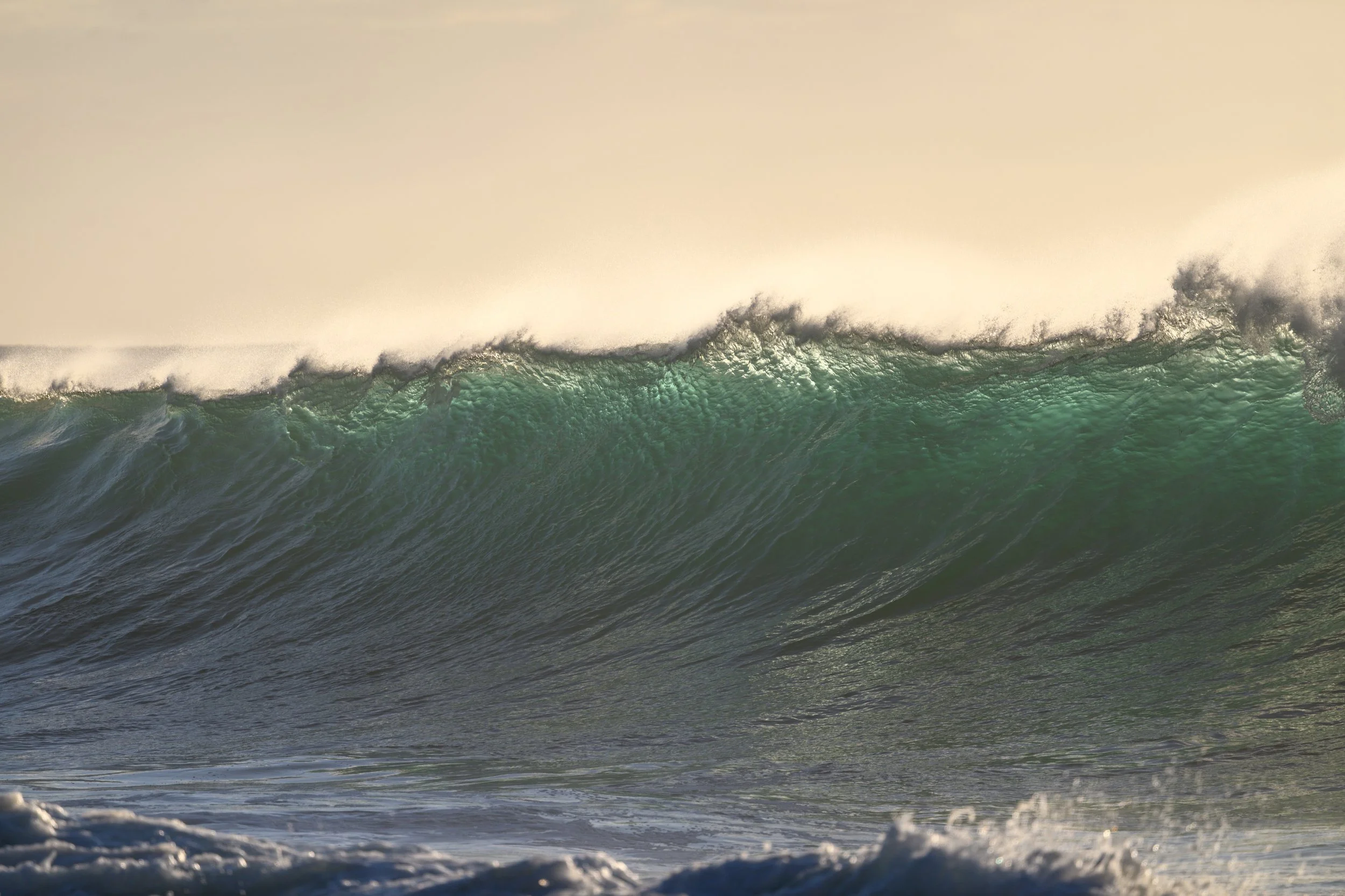 Coalcliff Swell 09-10-26-19.jpg