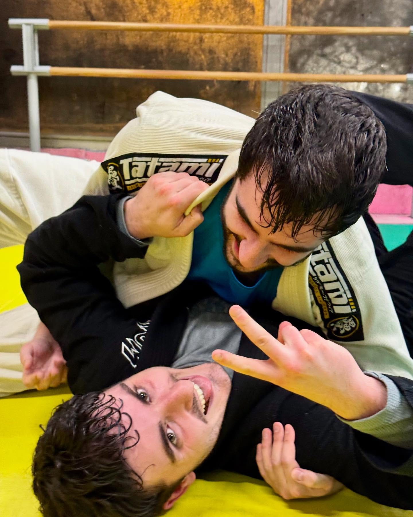Caption this. 🥋

#bjj #judo #jiujitsu #brazilianjiujitsu #wrestling #nogi #bjjenespanol #bjjspain #jiujitsuenespa&ntilde;ol #bjjmadrid #jiujitsuparatodos #bjj4life #bjjeurope
