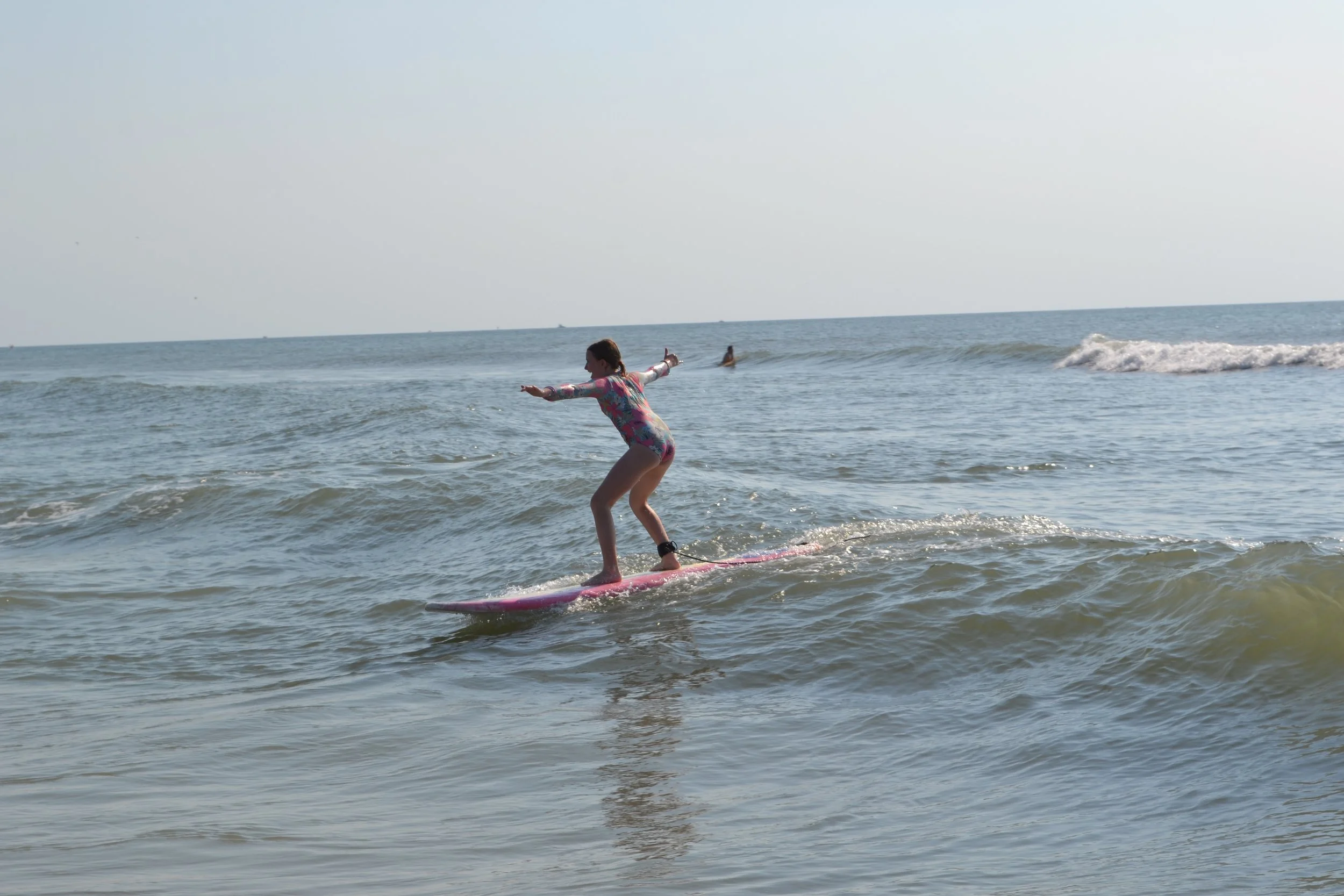 Share Waves Surf Camp