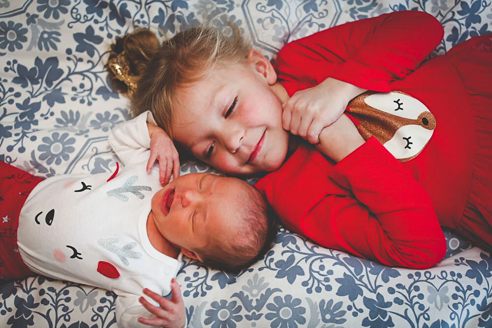Mihaphoto.com Newborn Kampwerth.jpg