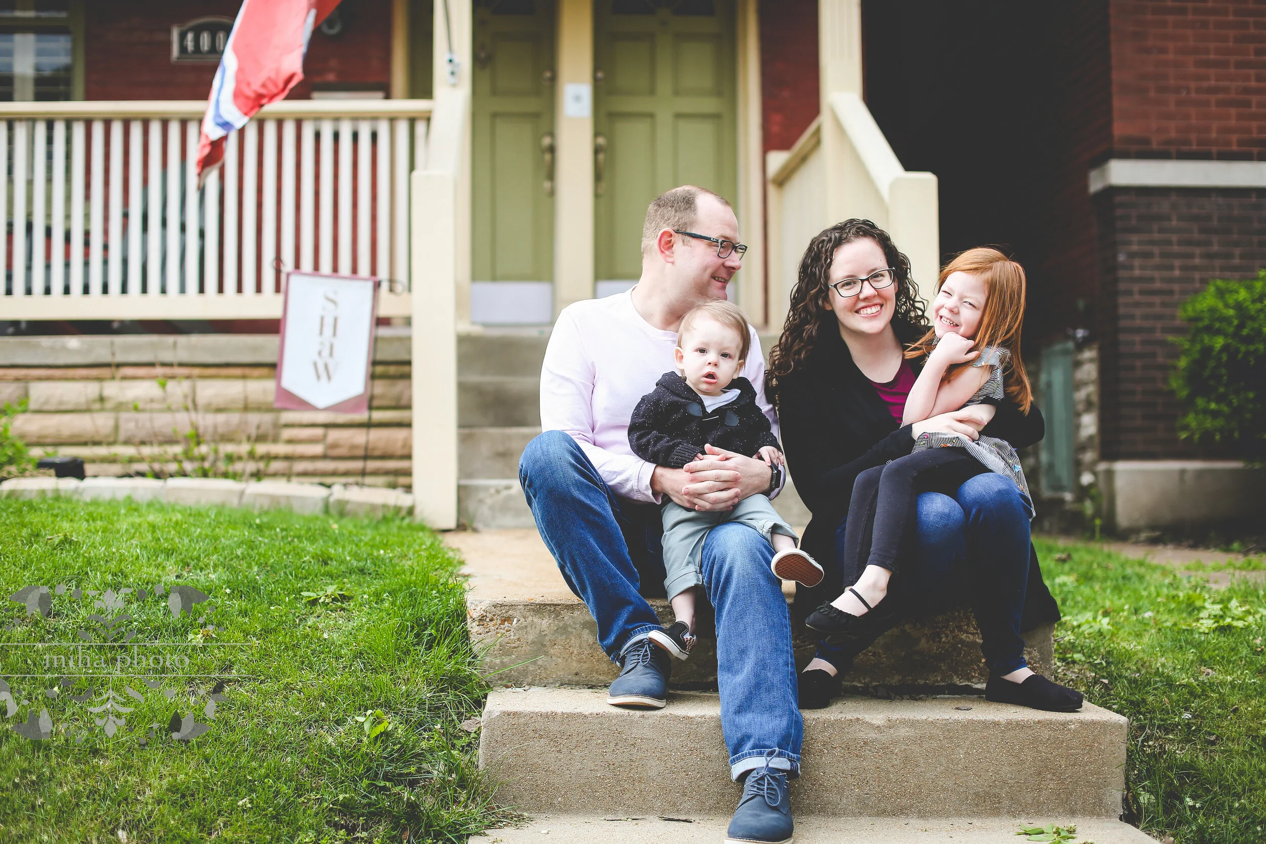 Quarantining with the Aubreys!     |     Aubrey "Quarantine Candids" 4.14.20