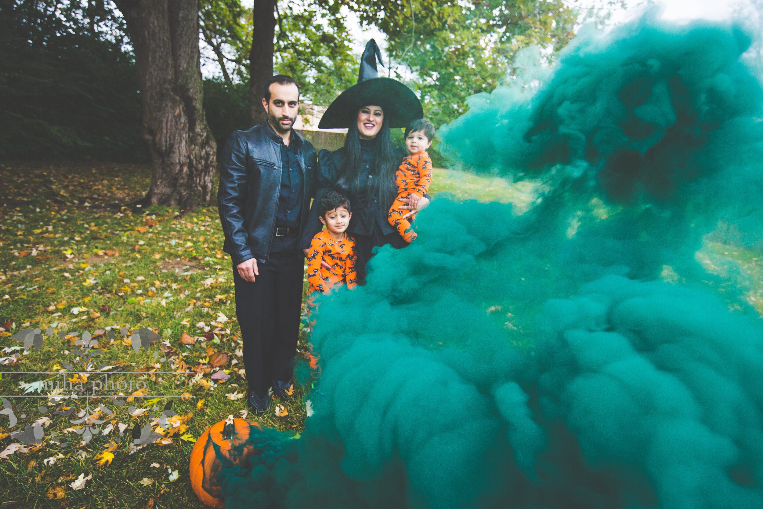 Spooky Smoke Bomb Shoot!     |     Chowdhry 10.19.20