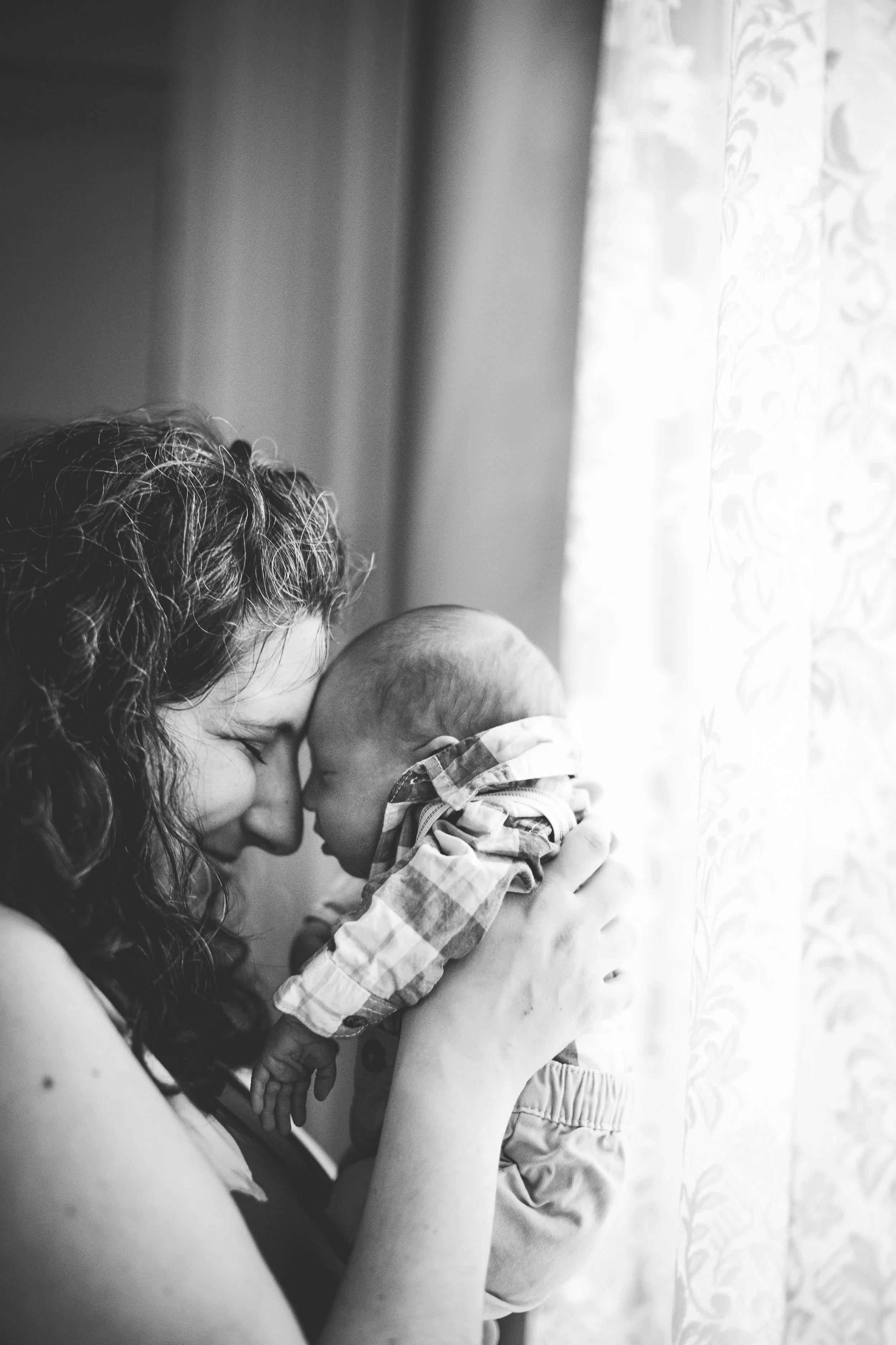 Mihaphoto.com newborn firebaugh-3.jpg