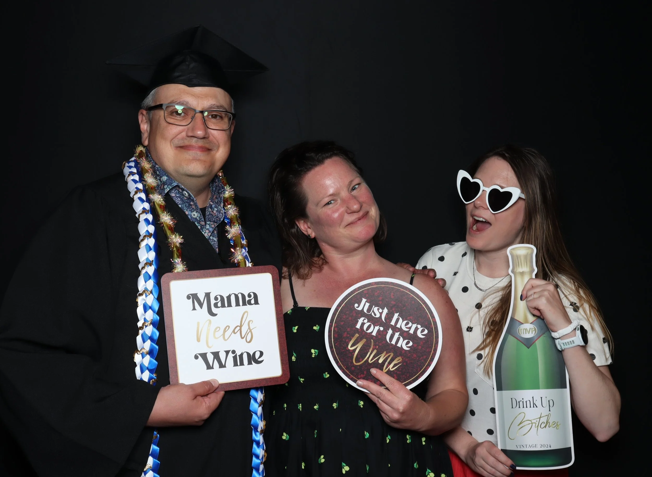 Pauls_Graduation_Celebration_Photo_20250606_Time-201912_ldbw2v.jpeg