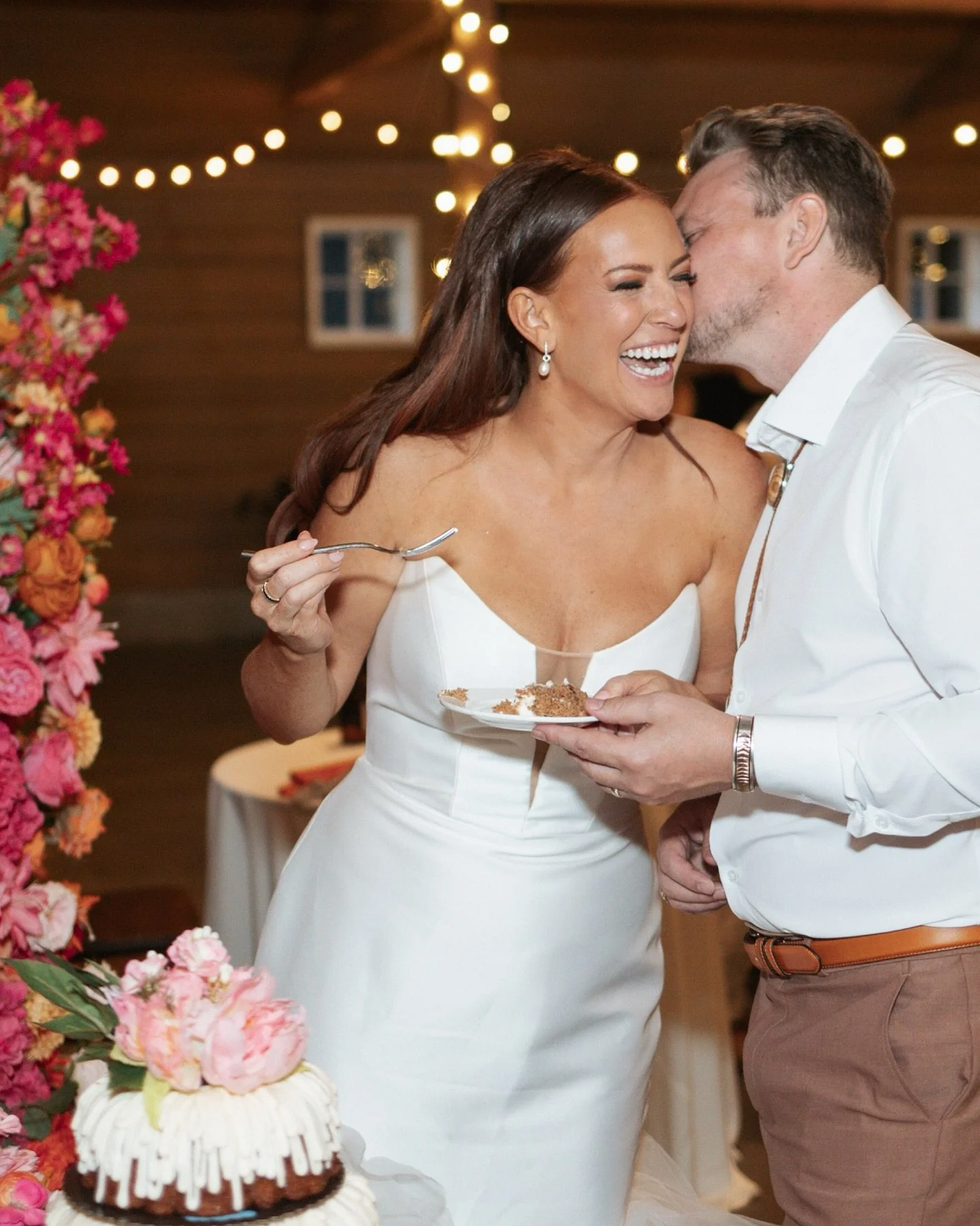 Ever see your photographer take a quick pause at your wedding and wonder if you should worry? Spoiler: you shouldn&rsquo;t! ✨

Those little breaks are like mini creativity resets, helping us stay fresh so your photos stay magical. By the time your re