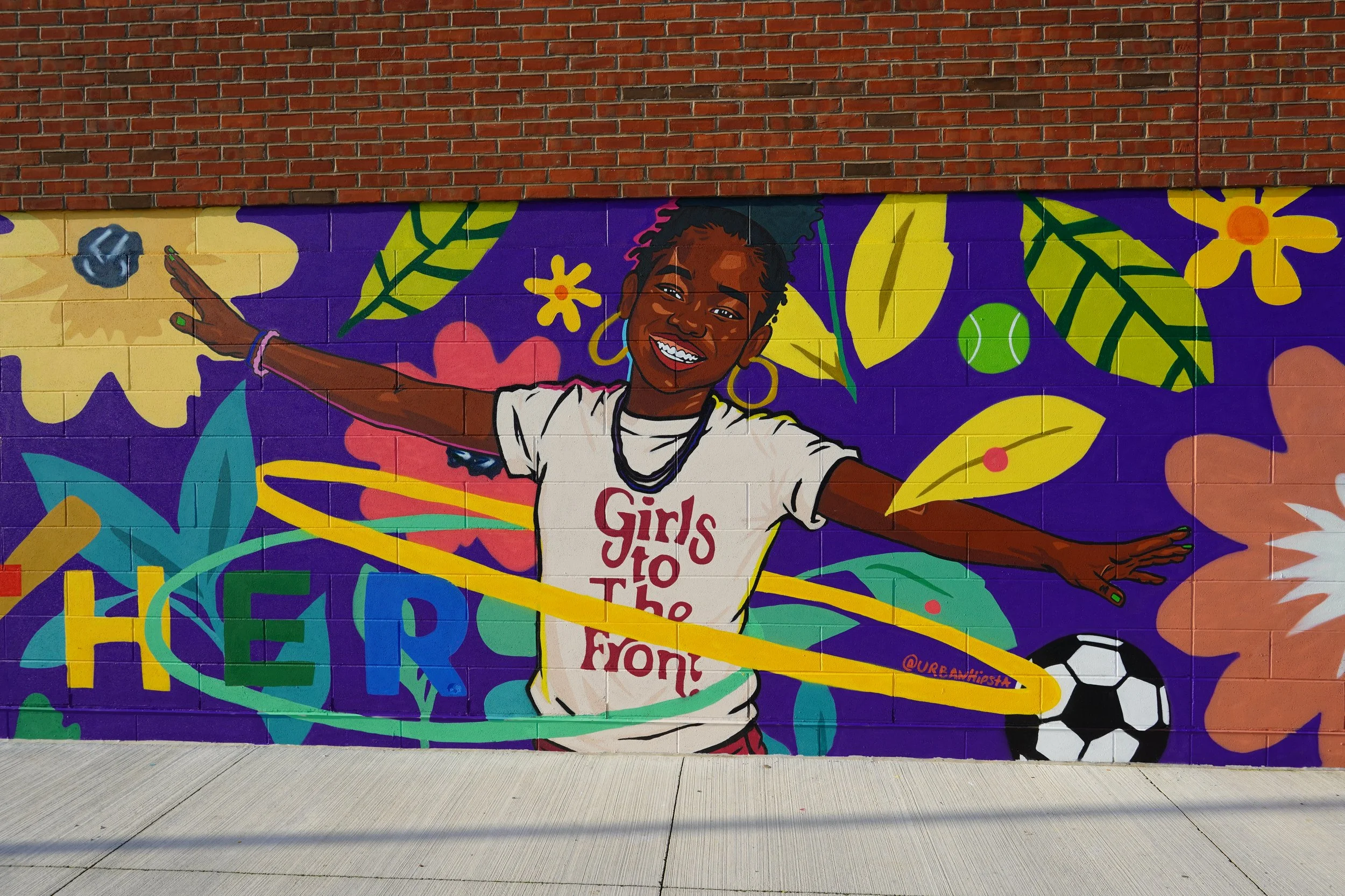 Megan lewis_ browne educational school mural detail shot 2.JPG