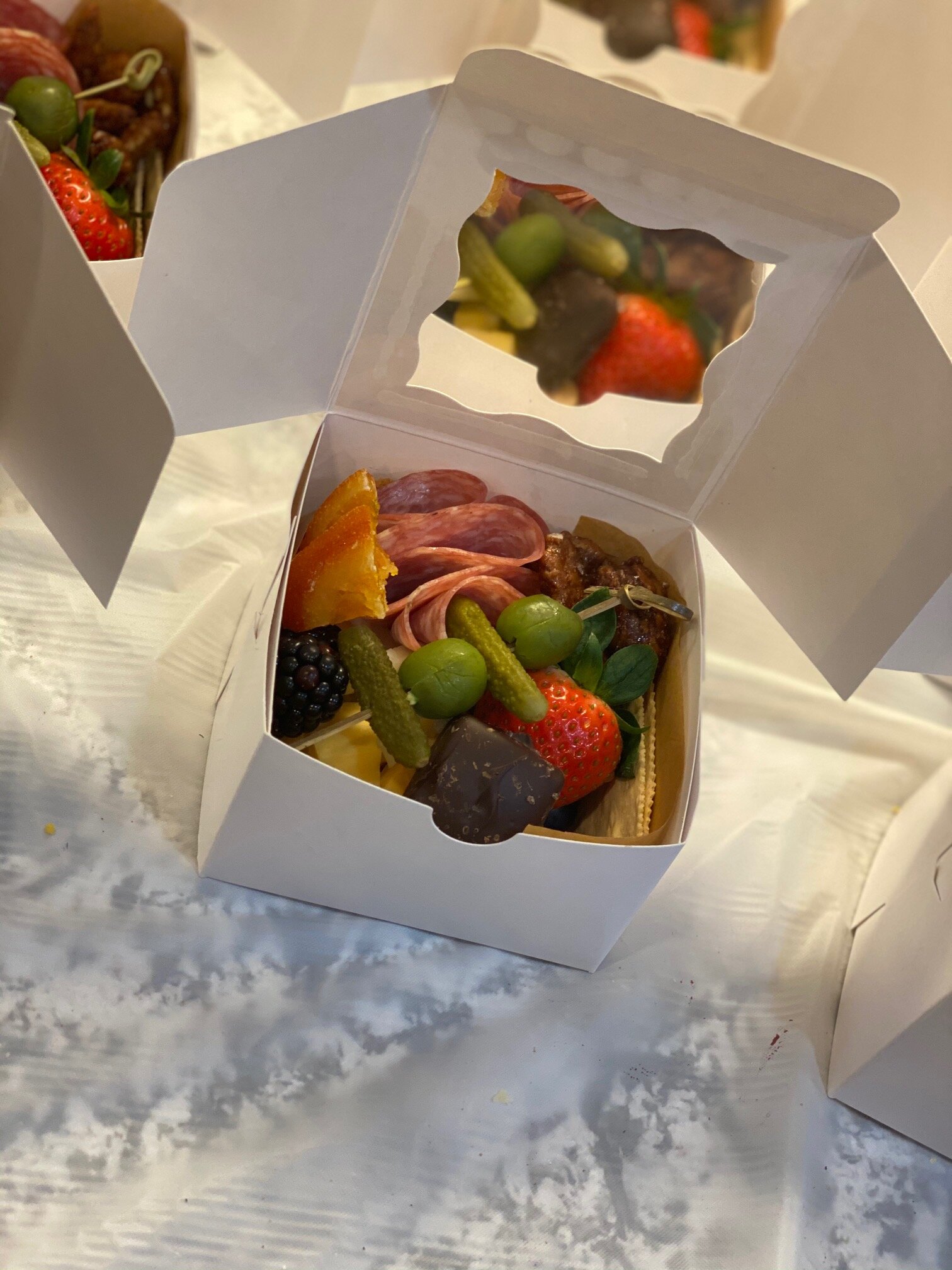 Petit Graze Boxes (4 Units)