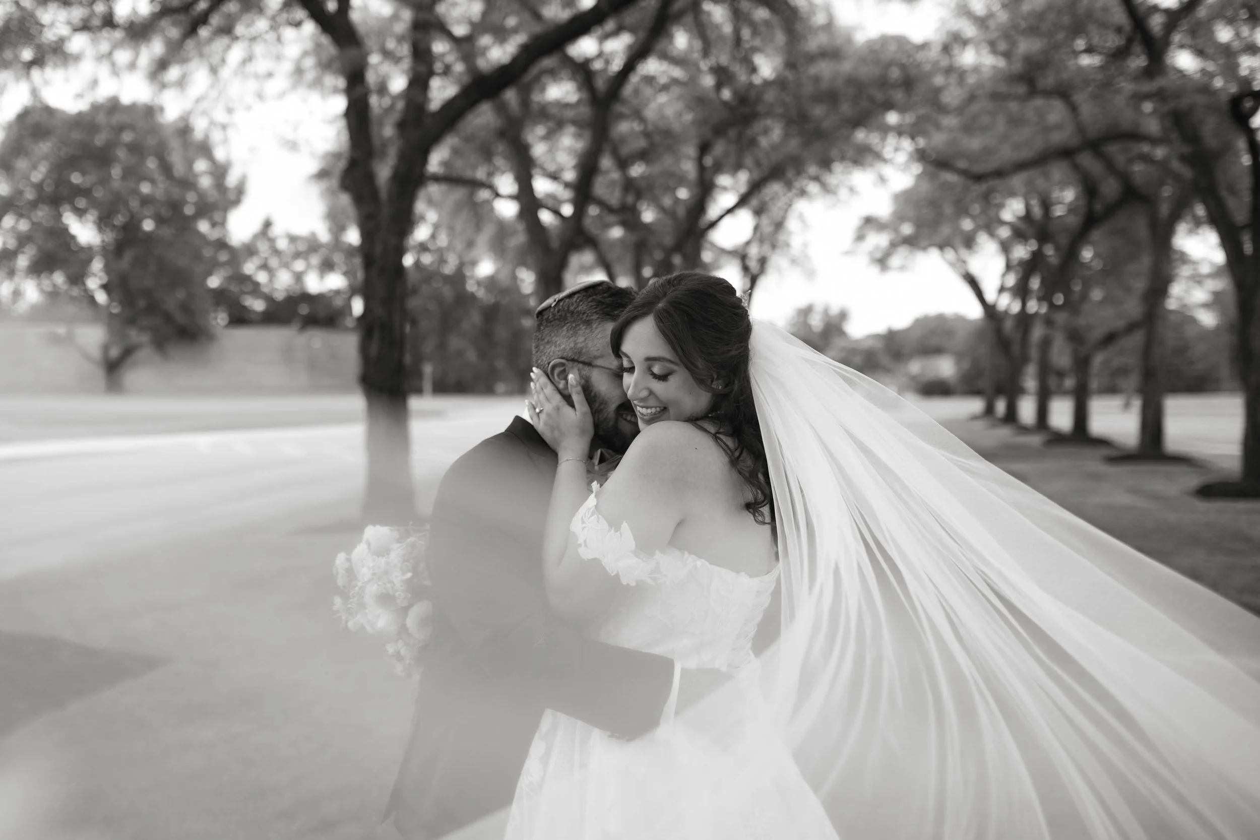 CONGREGATION SHAAREY ZEDEK WEDDING - SOUTHFIELD, MI | ANNA + MAXX