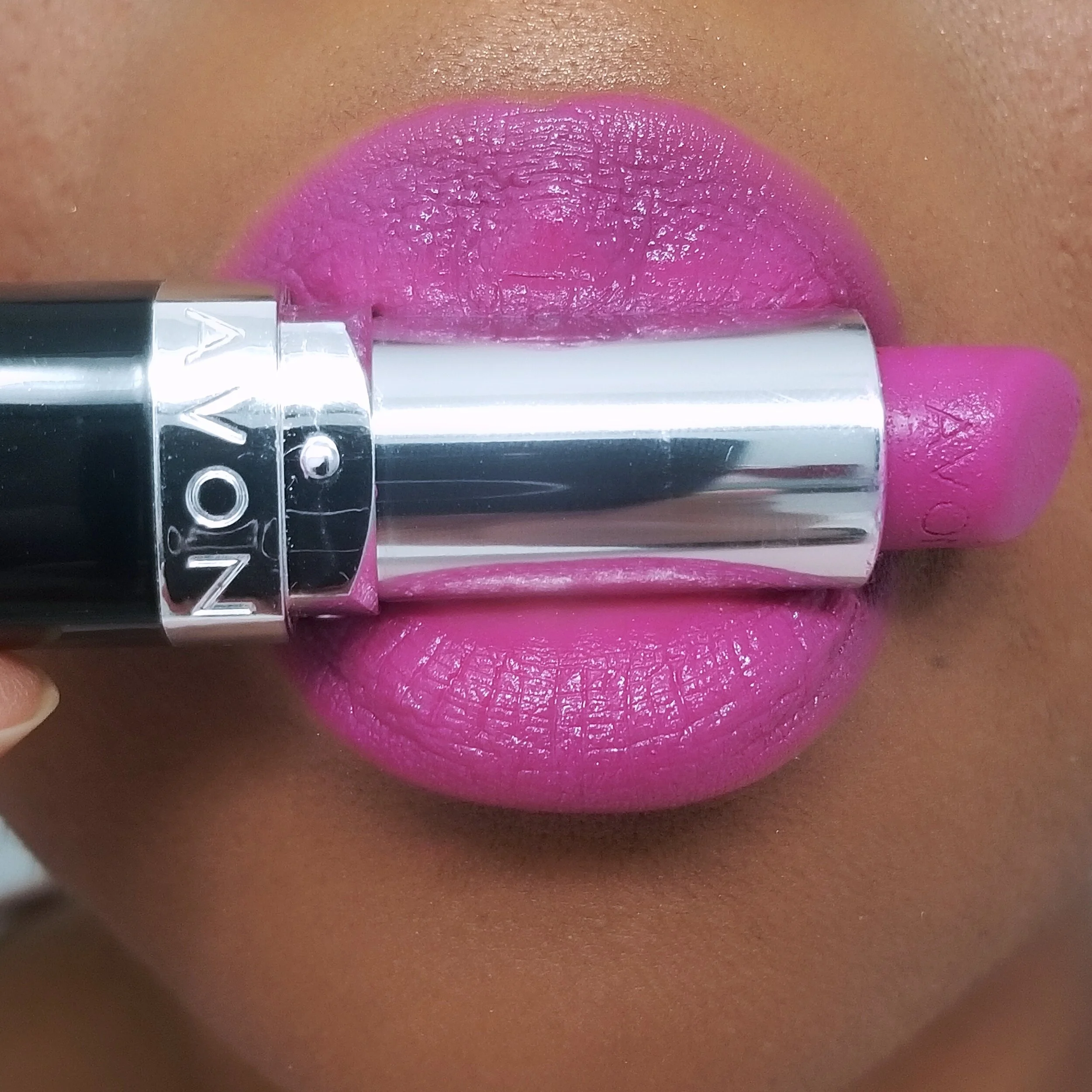 Avon true Color Pink  Lipstick Lips