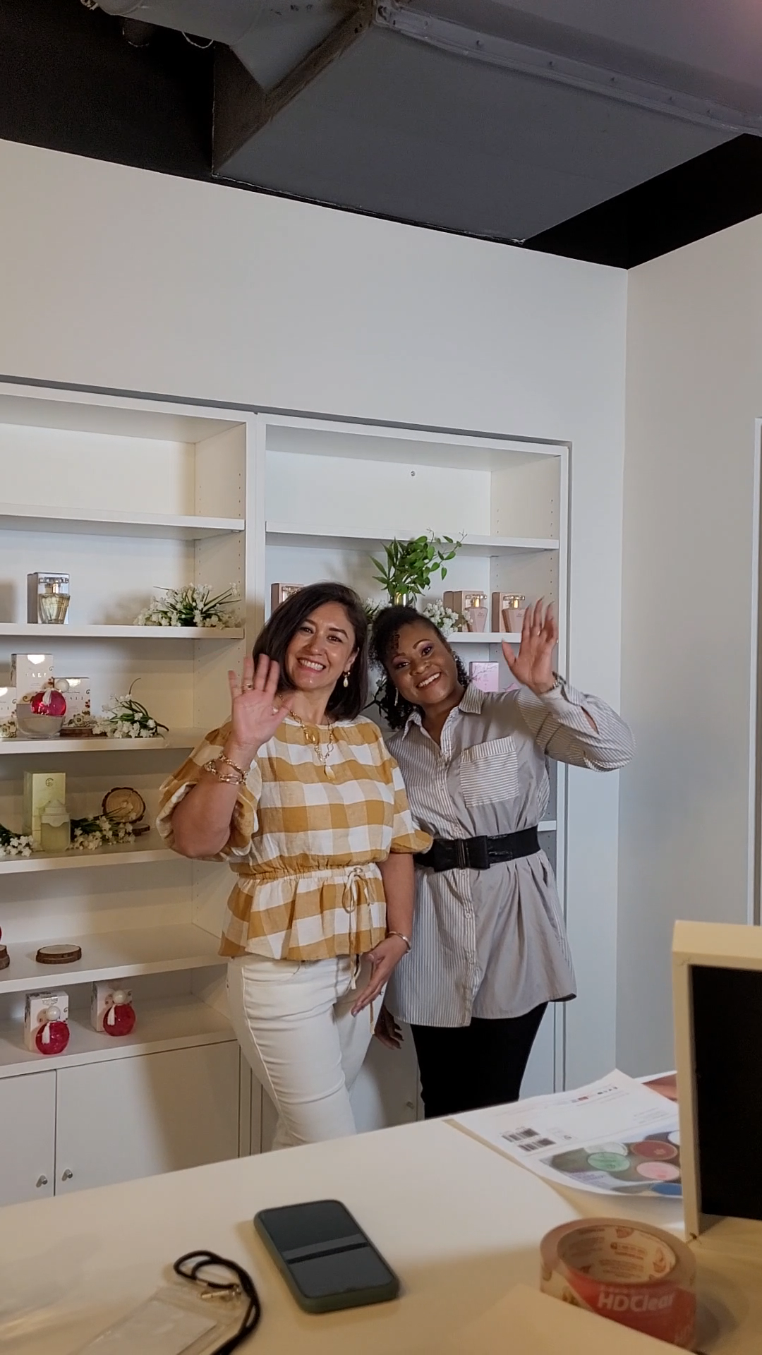 Behind the scenes with NYC Avon representative Georgiana Haynes at Avon Insider A-List live stream