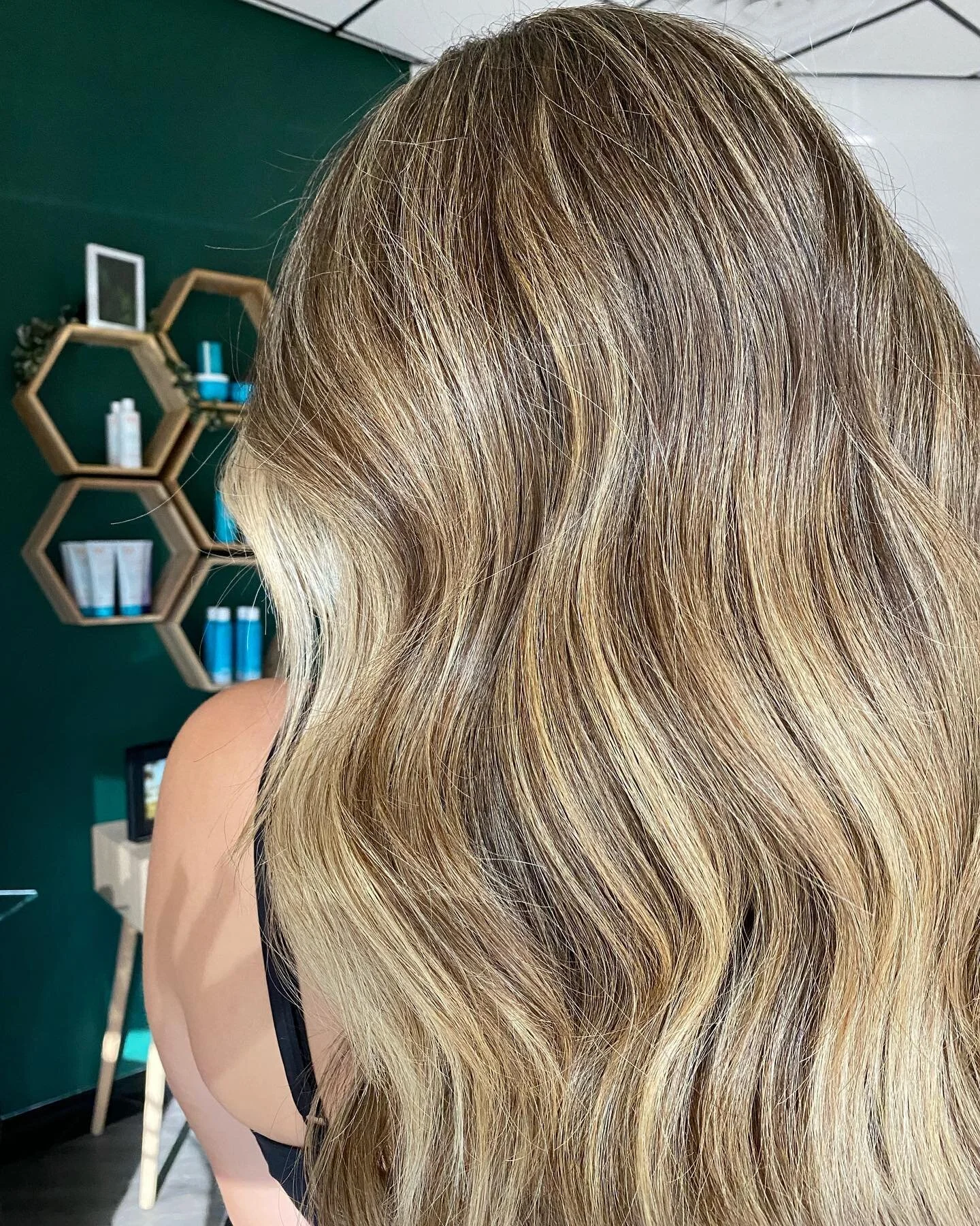 My phone ran out of storage so enjoy refurbished content 😂🫶