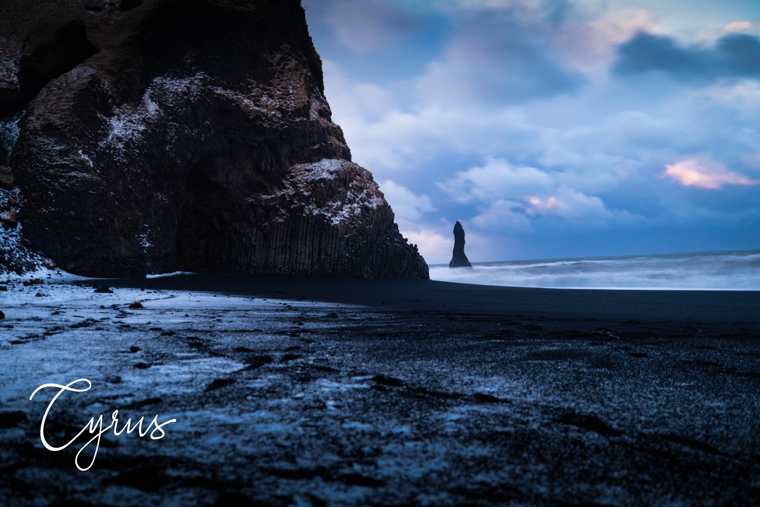 Melt of the Black Sand Beach - Vík í Mýrdal, Iceland