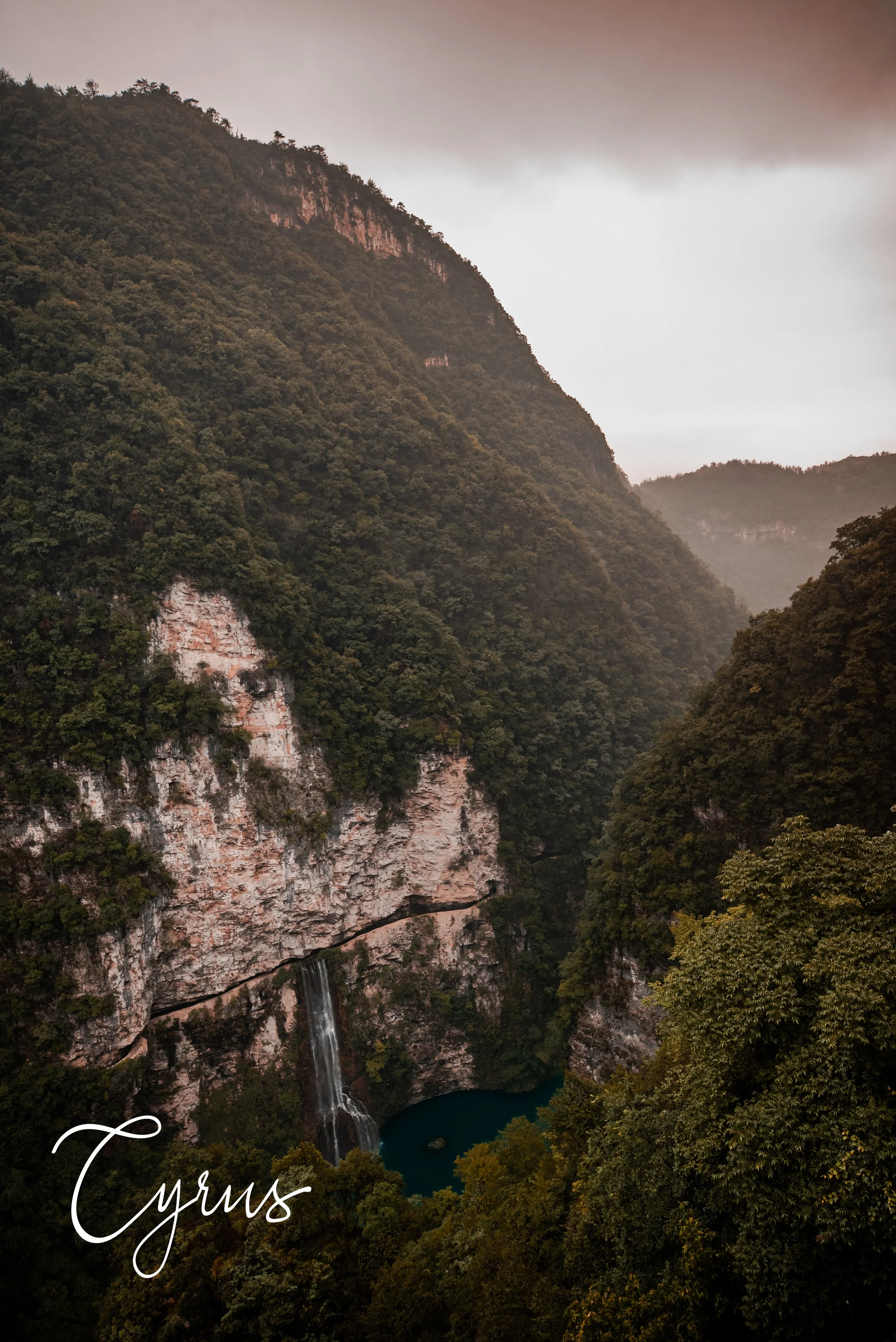 Hidden Falls - Zhangjiajie, China