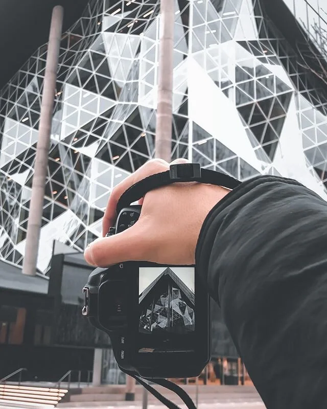 The art of exploring. Photography has helped me in multiple ways, one of them is being able to explore my surroundings. Walking around cities, discovering things you&rsquo;ve never seen before, this photo is a representation of what I am talking abou