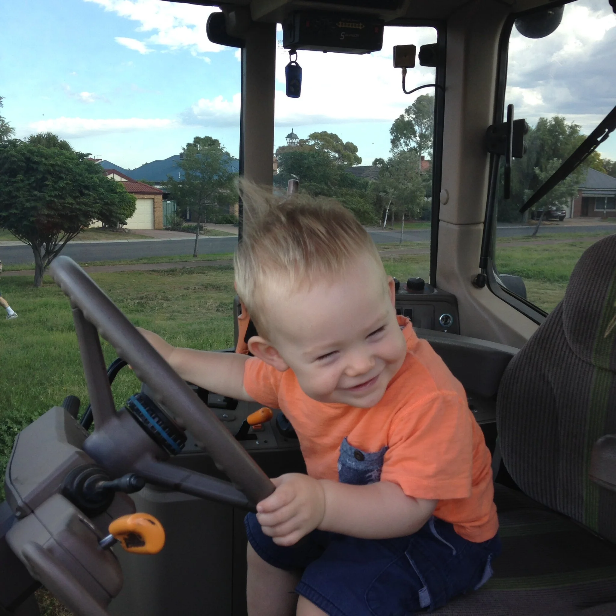 Planning a Holiday?  Here are some tips for travelling with babies and toddlers.