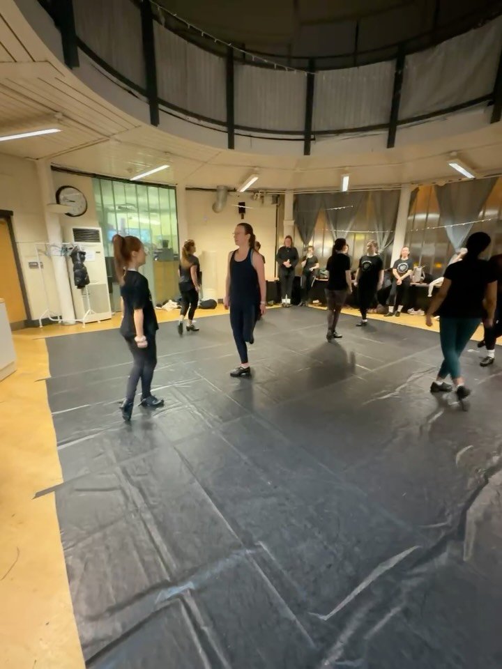 A week of jigs ☘️ 👯&zwj;♂️ 🥁 🍻 🇮🇪 🕺 

Looking forward to dancing with y&rsquo;all this week - our biggest ever week of jigging!!! 🎉