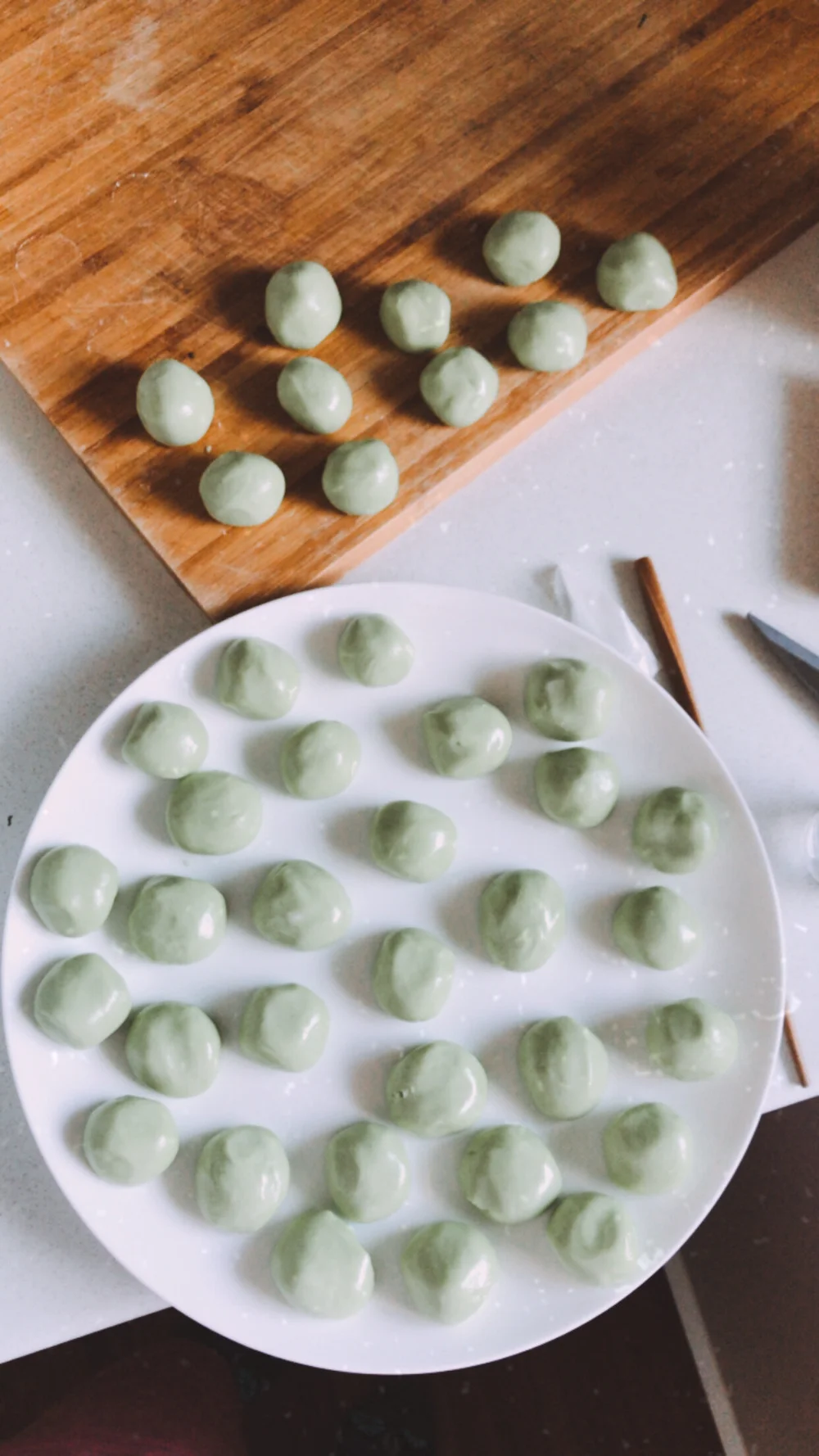Simple Easy Pandan Mochi Recipe Connie And Luna