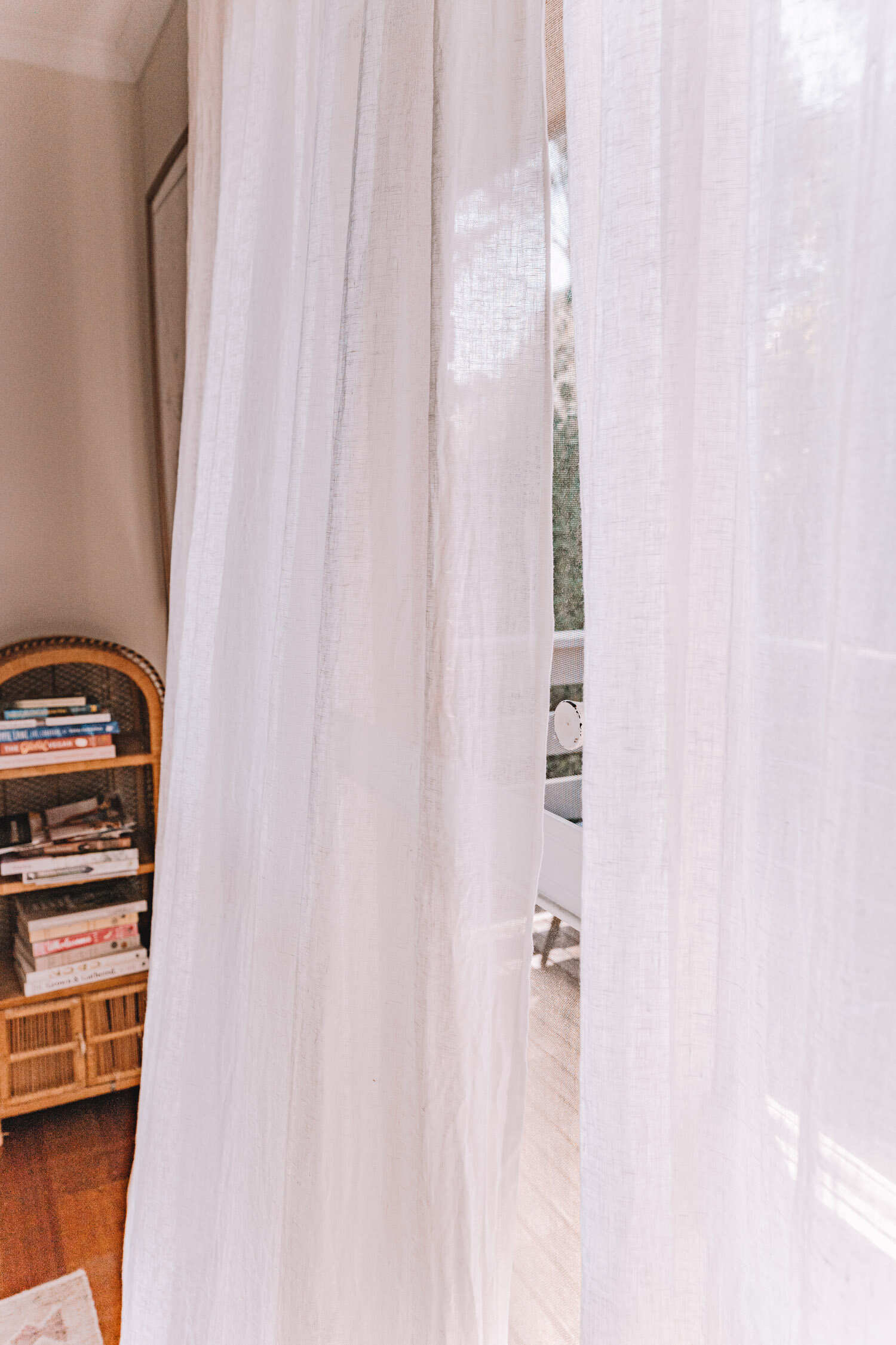 How to Install & Hang Sheer Linen Curtains at Home DIY — CONNIE AND LUNA