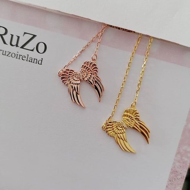 Angel's watching us 🥰🥰
Designed by me! 18k plated white rose or yellow gold available, 18' chain! &euro;55
www.ruzo.ie