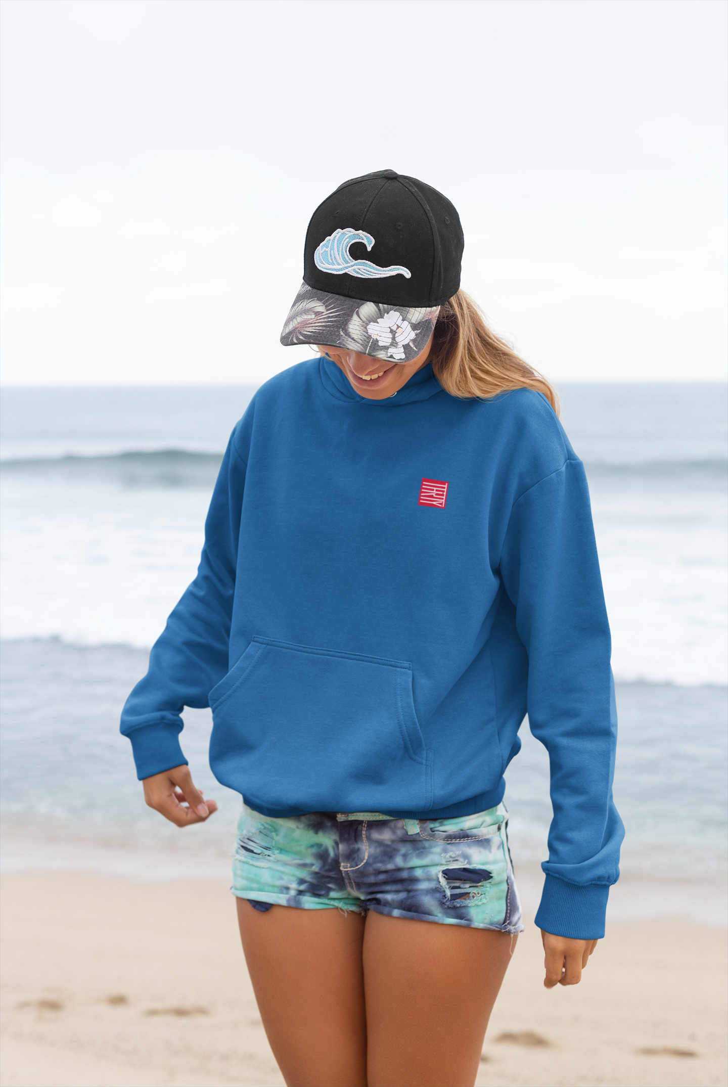 Thirty_Square_Hoodie_Blue_she.png