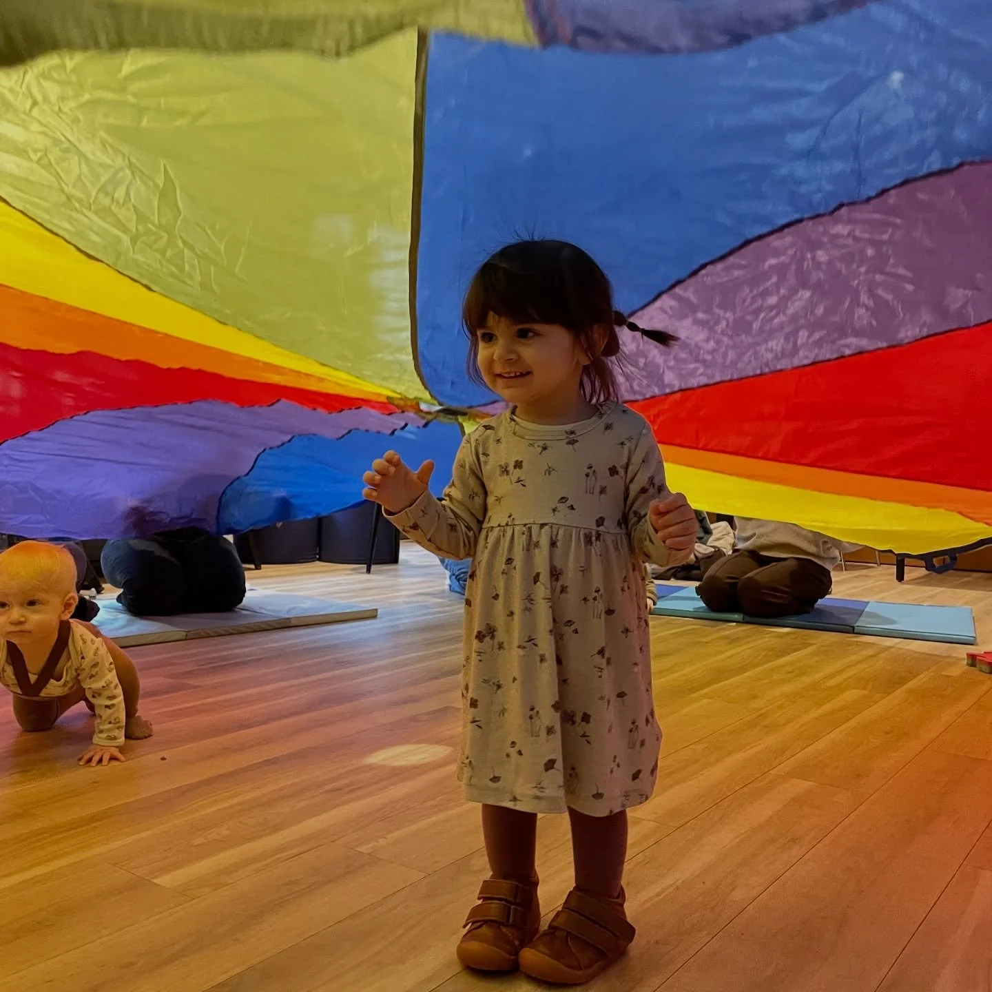 ☃️ Gl&aelig;delig vinterferie ☃️

Legestuerne i Aarhus gl&aelig;der sig til at starte op igen i n&aelig;ste uge 🥰

Ind til da h&aring;ber vi, I f&aring;r bygget nogle snem&aelig;nd derude! 

Kram fra Samv&aelig;rd-holdet, der ogs&aring; k&oslash;rer