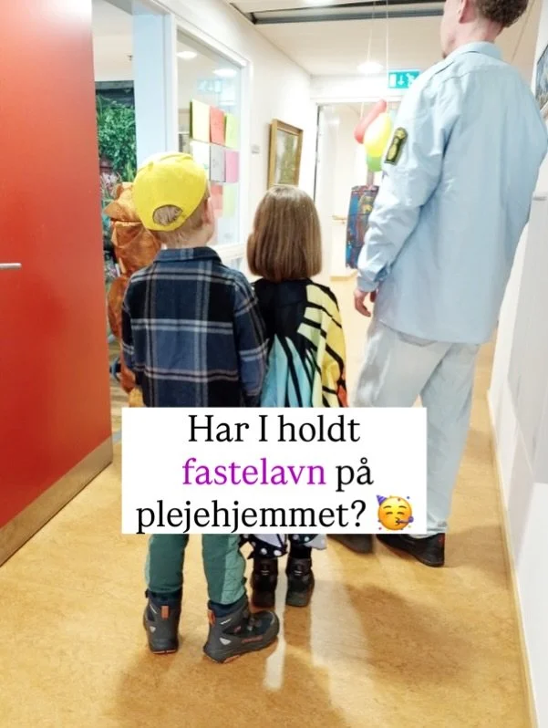 Har I holdt fastelavn p&aring; plejehjemmet? 🥳🤠💃

FEDT! Det var sikkert mega sjovt! 😃

Pr&oslash;v s&aring; at forestille dig den energi og gl&aelig;de p&aring; plejehjemmet HVER UGE 😍🥹🌟

Det kan vi hj&aelig;lpe med! 🙋&zwj;♀️

For med et kurs