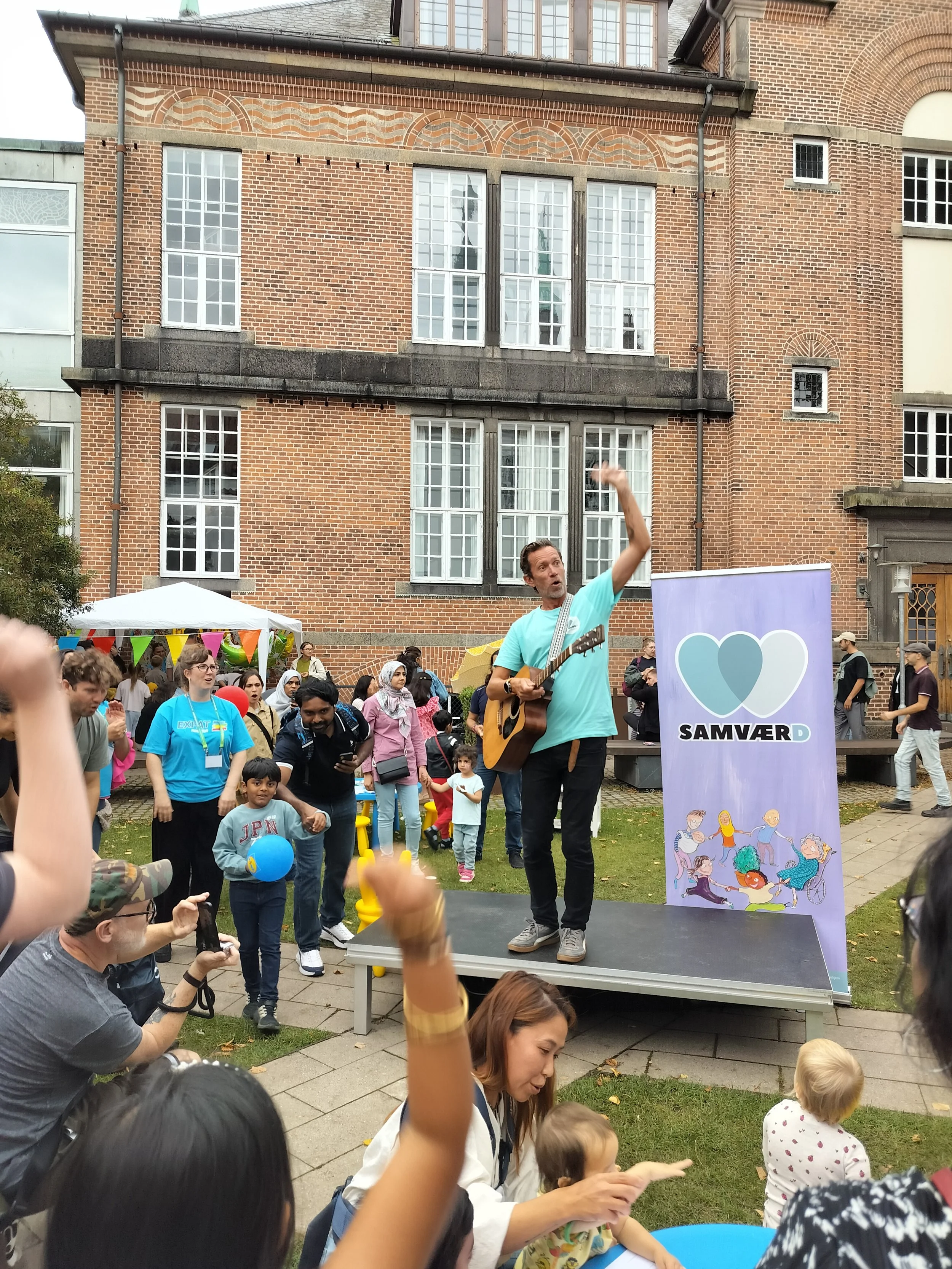 Little Friends - et meningsfuldt samarbejde med  Erhverv Aarhus
