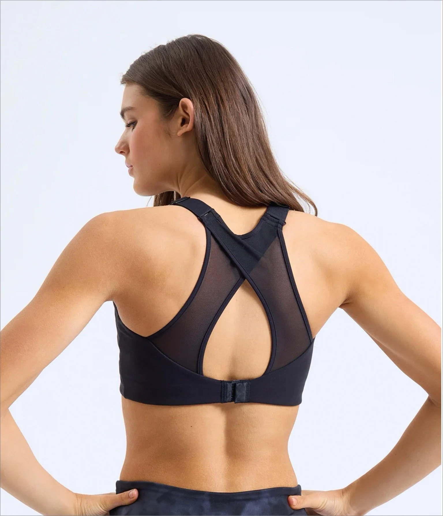 back of bra.jpg