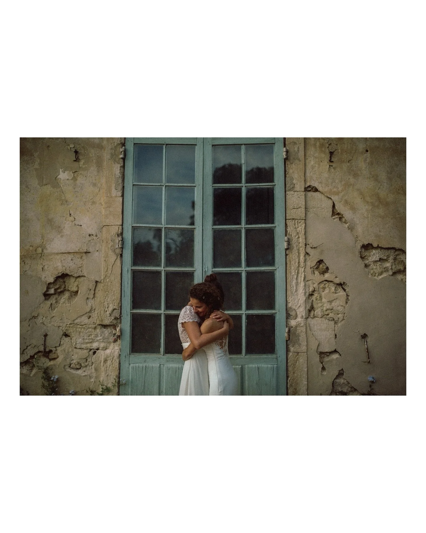 Photographe de mariage.
Mon agenda 2026 s&rsquo;ouvre d&eacute;j&agrave;.
Si tu veux que je sois l&agrave; pour raconter votre histoire avec cette douceur, contacte-moi d&egrave;s maintenant par mon site ou en Dm 
 

#photographemariage #photographem
