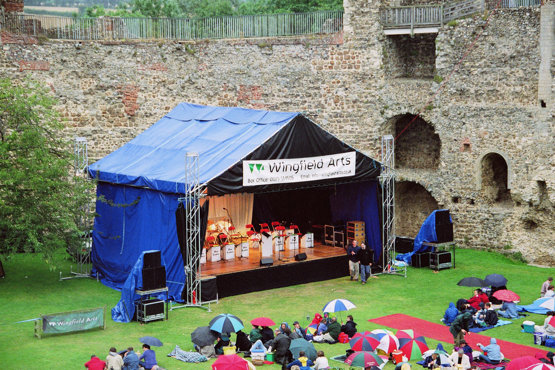 2.large stage and canopy.jpg