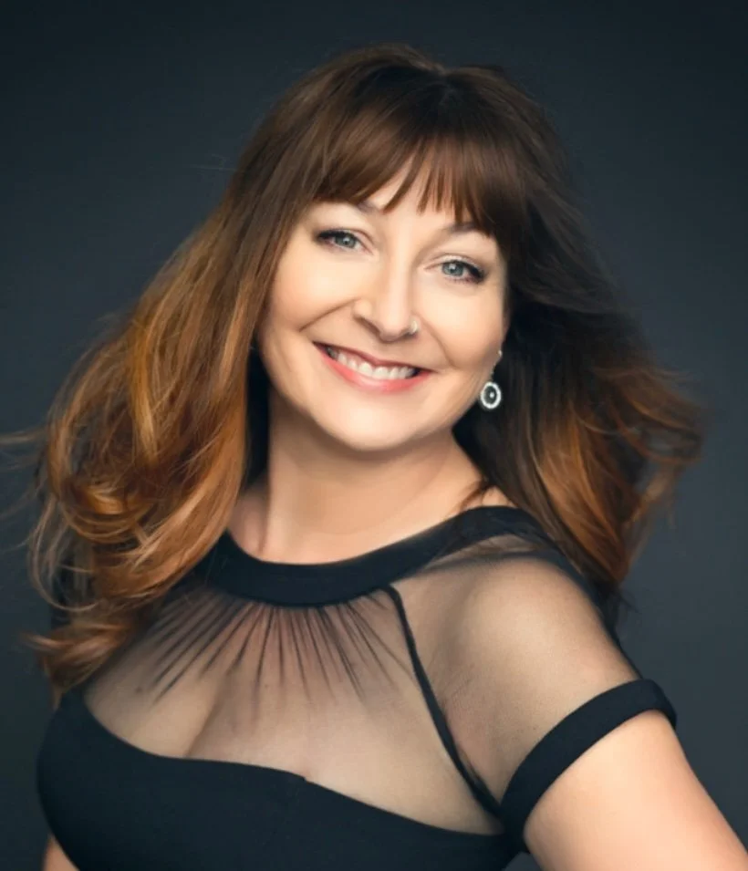 Studio 108 | Teri Clark
