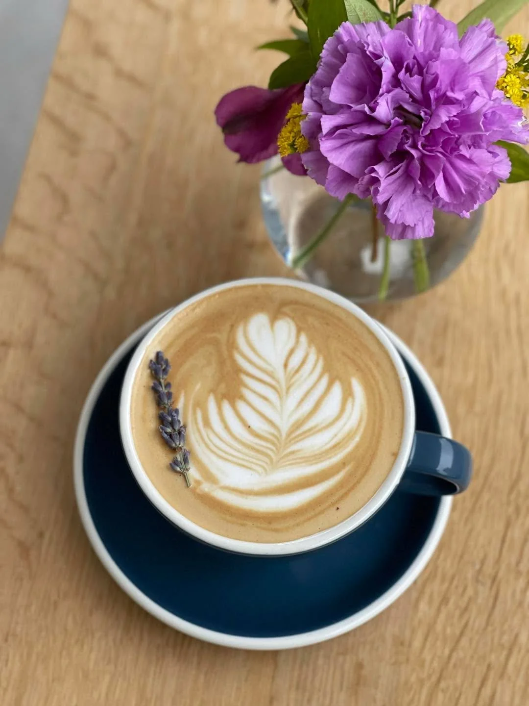 She&rsquo;s baaaack 💜

Our Lavender Latte returns for March!
Hot or iced? 👀

Tell us your go-to below ⬇️