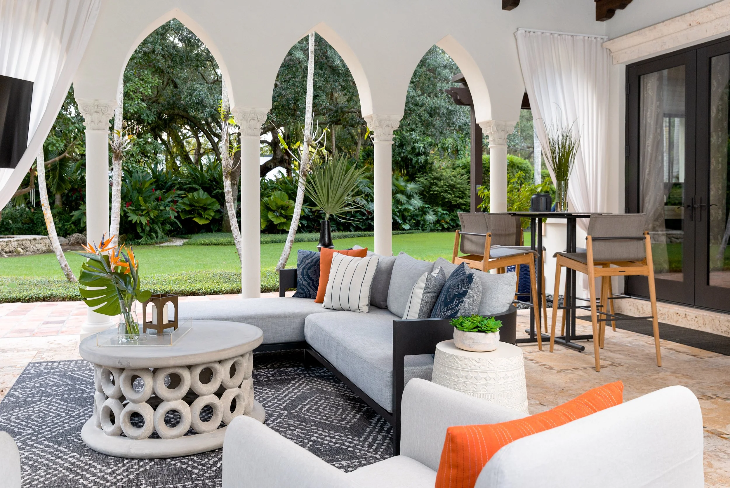 5 Tips to Elevate Your Outdoor Space 
