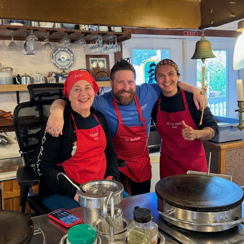 After a few delays, @lebarnappetit is officially open for the 2024 summer season!! Hours: Wed-Sun 7a-3p!  This season Janet is welcoming back Nathan and his epic, fresh-made salsas and @andrevand who you might not have seen serving at Le Barn since h