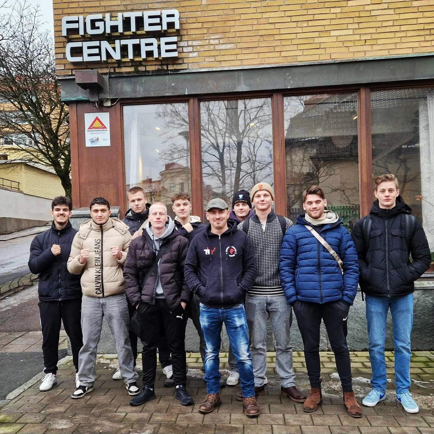 Idag &auml;r n&aring;gra av v&aring;ra taggade MMA-fighters i G&ouml;teborg f&ouml;r att t&auml;vla i grappling i &rdquo;Westside Submission Wrestling Tournament 34&rdquo; som arrangeras p&aring; och av Fighter Centre. En perfekt t&auml;vling f&ouml;