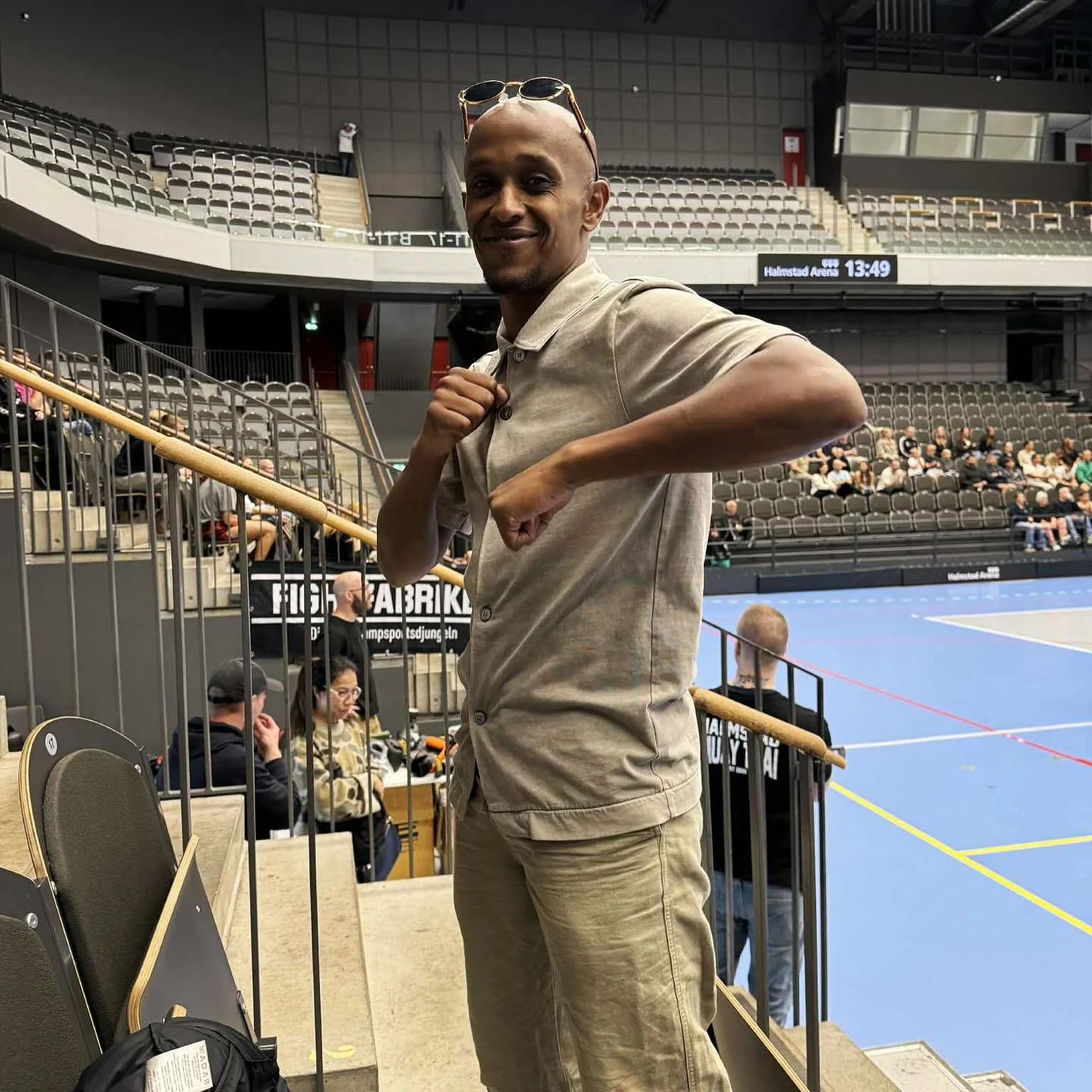 Under l&ouml;rdagen gjorde ingen mindre &auml;n Abdi Osman (@shakale_cusman) sin efterl&auml;ngtade A-klassdebut i Halmstad mot hemmafightern Theodore Abrahamsson fr&aring;n just Halmstad Muay Thai! De tv&aring; krigarna m&ouml;ttes i -60kg och som e