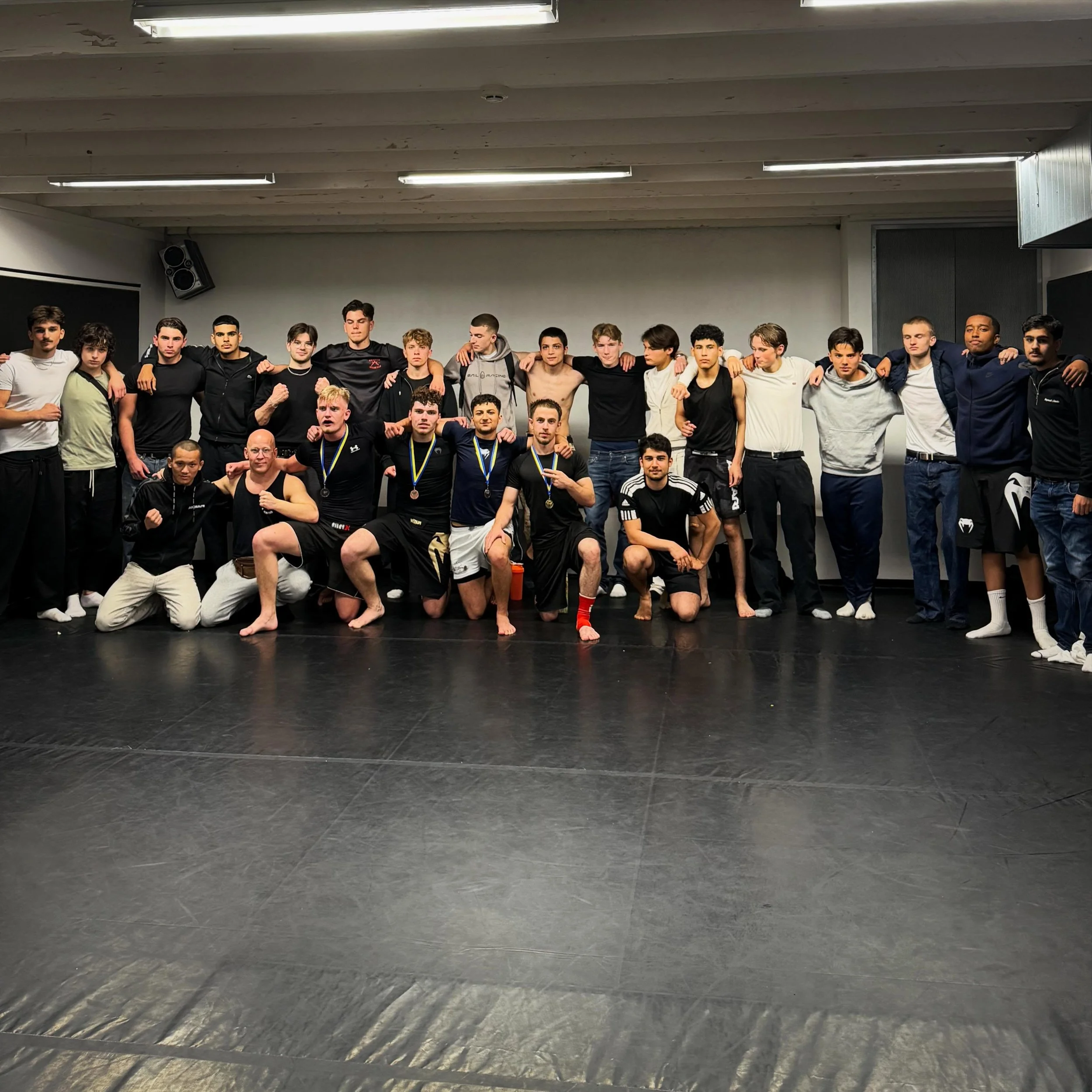 I helgen som var &aring;kte hela 18 av v&aring;ra fighters till GBG f&ouml;r att t&auml;vla i Westside Submission Wrestling Tournament! Efter magiska prestationer slutade vi som n&auml;st b&auml;sta klubb av totalt 14 klubbar som var p&aring; plats! 