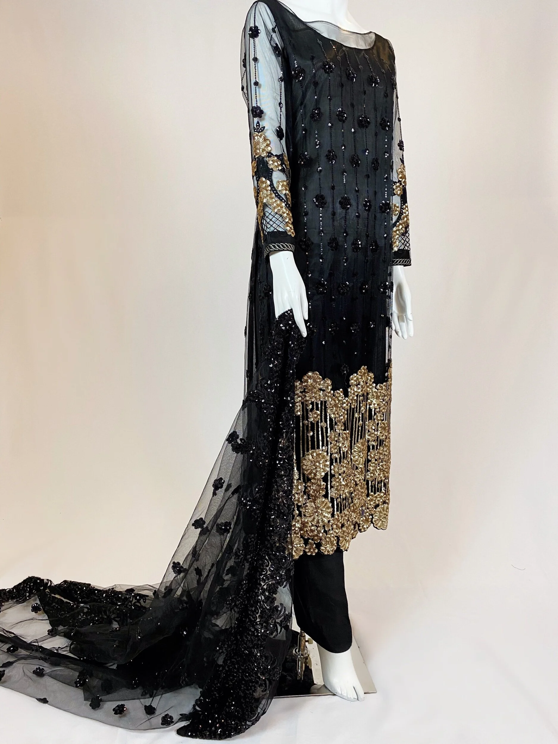 7B309F2D-557F-432D-B2F5-4AF5E78A047D