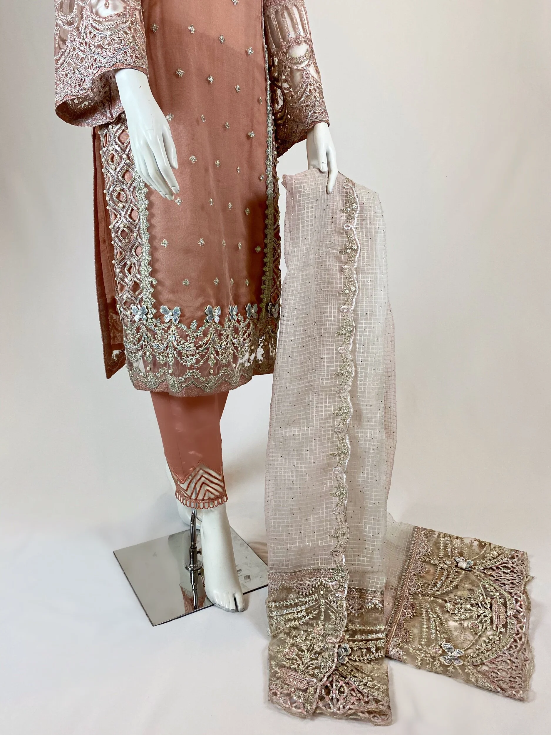 AE55025F-256C-441C-B5B6-4EB1A3A8C478