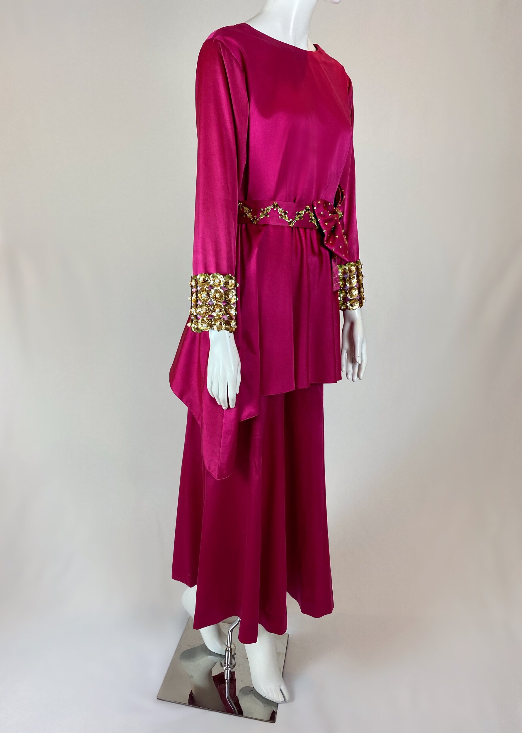 3243169B-9E67-4126-BC84-4B351F8949E4