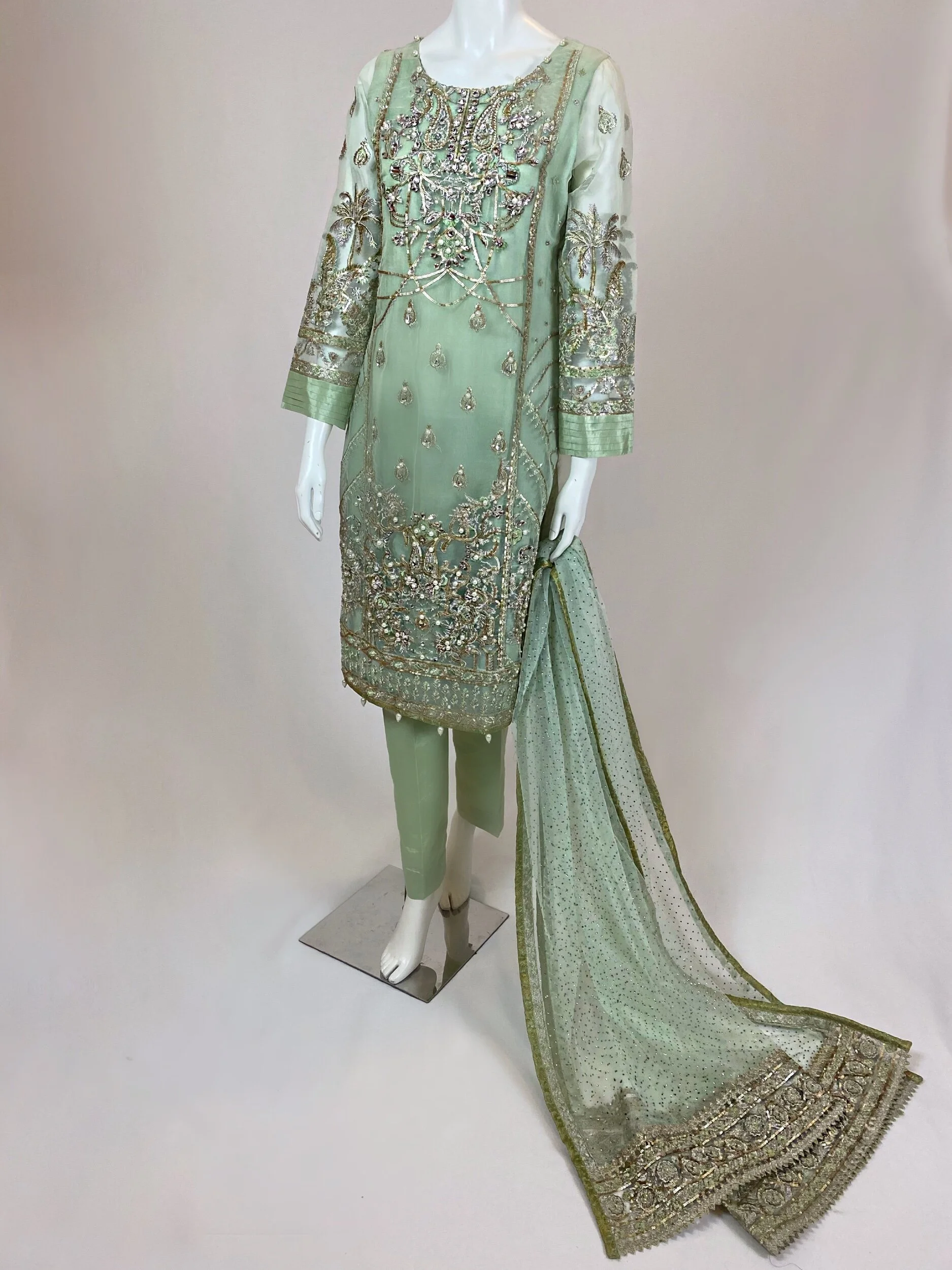 89A8B544-9199-4665-B9DD-1FAB51846F31