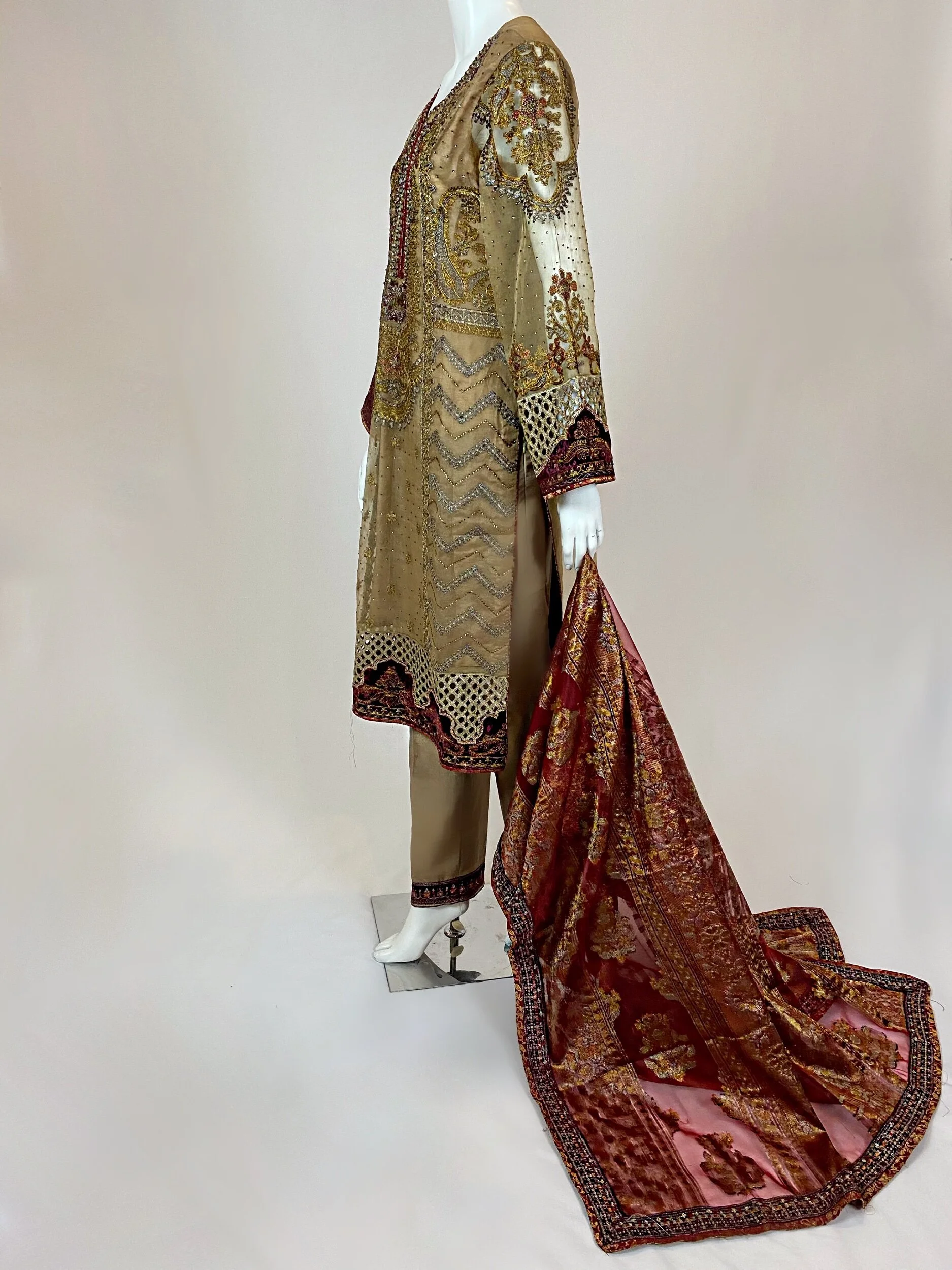 3C0E40BF-4EFE-4FFB-9817-C2AF6299EDDD