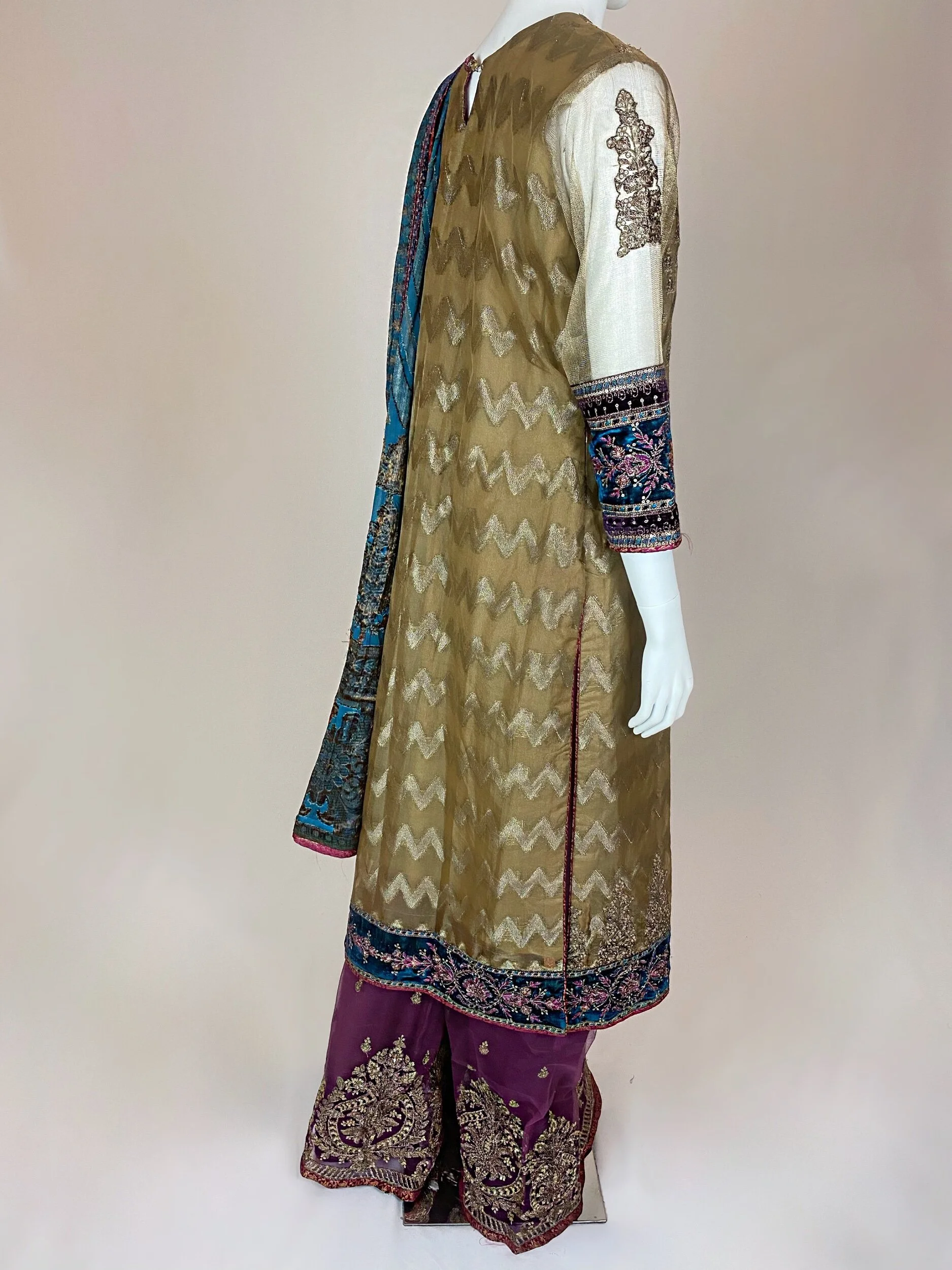 605732DE-B3E4-433B-981D-9469818F677A