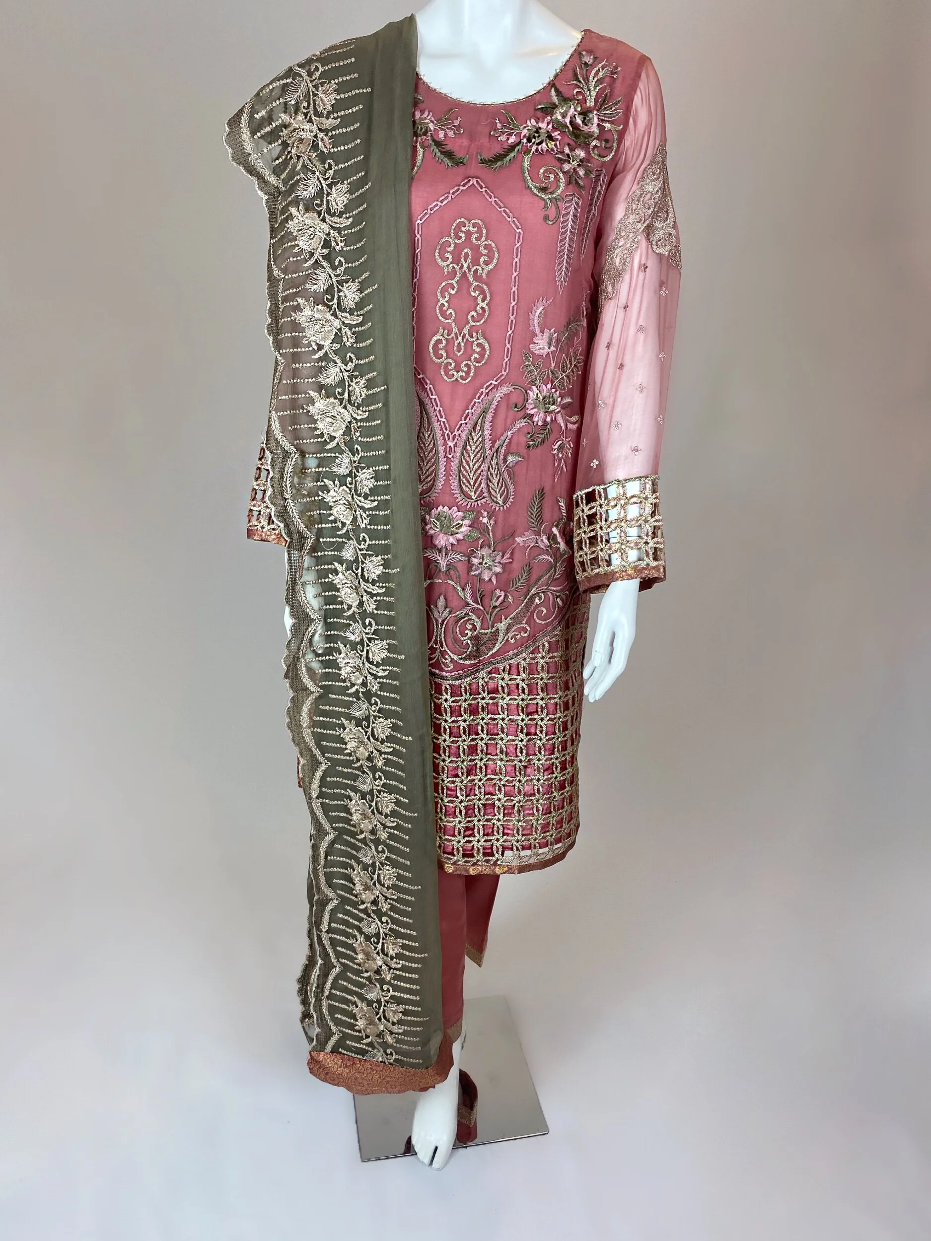 751EF7AE-EEC9-4199-93A2-39B339BB5A77